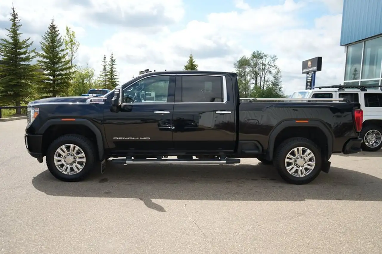 GMC Sierra 3500HD снимка GMC Sierra 3500HD