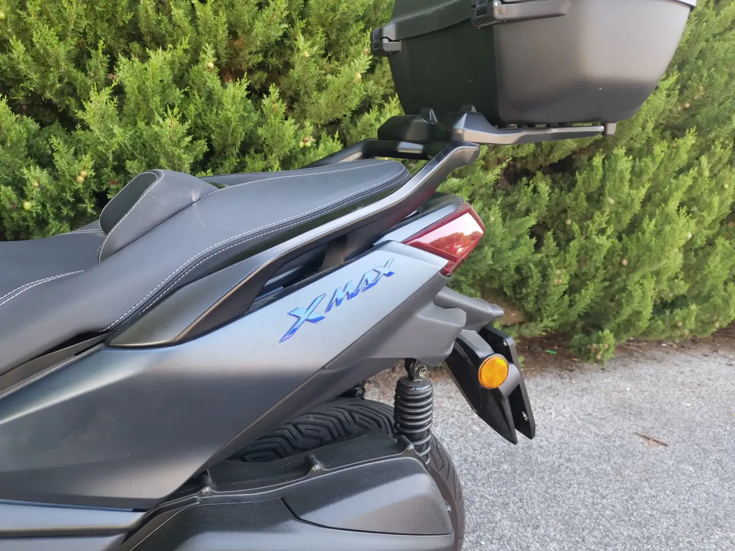 Yamaha X-Max 300 Nero - 2