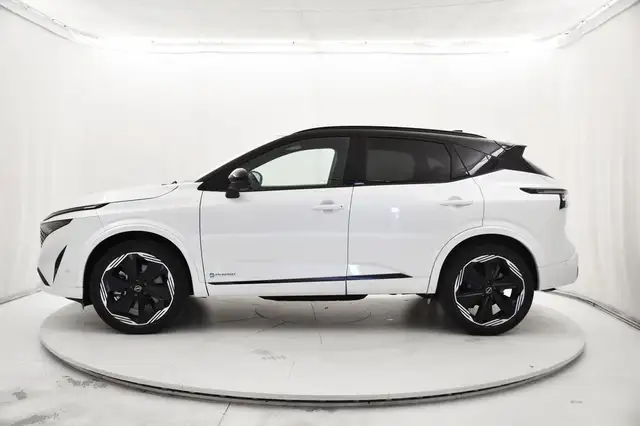 Nissan Qashqai view 2