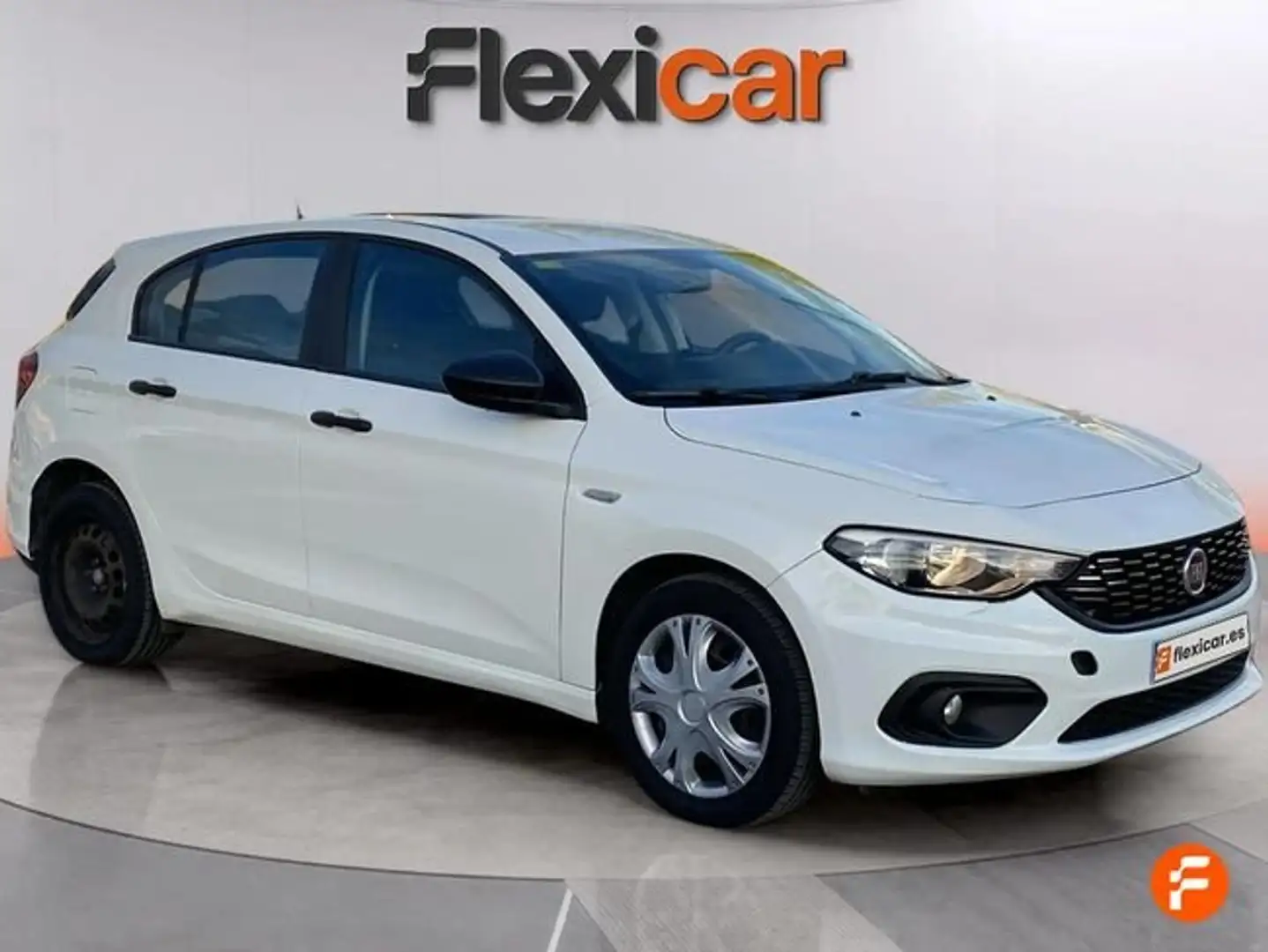 Fiat Tipo 1.6 Lounge 88kW (120CV) diesel Mjet 5p. Blanco - 1