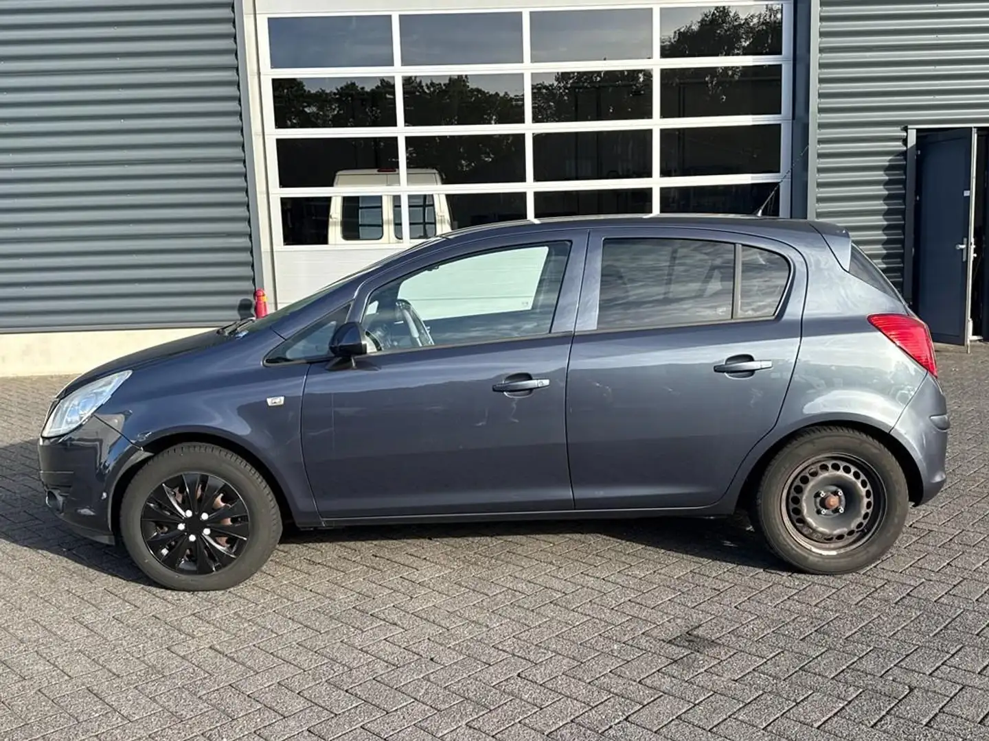 Opel Corsa 1.2-16V Business, airco Blauw - 2