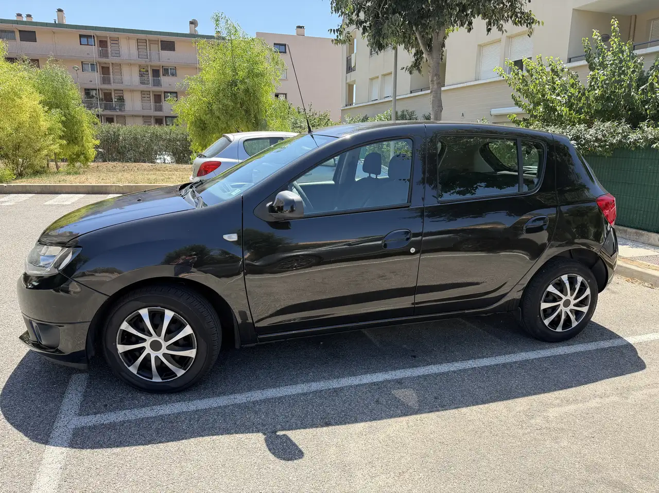 Dacia Sandero Sandero — photo 2