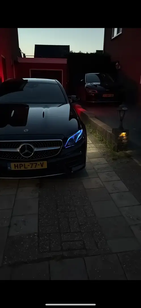Mercedes-Benz E 400 4M. Prem. Plus amg uitvoering stage 1 403pk Zwart - 1