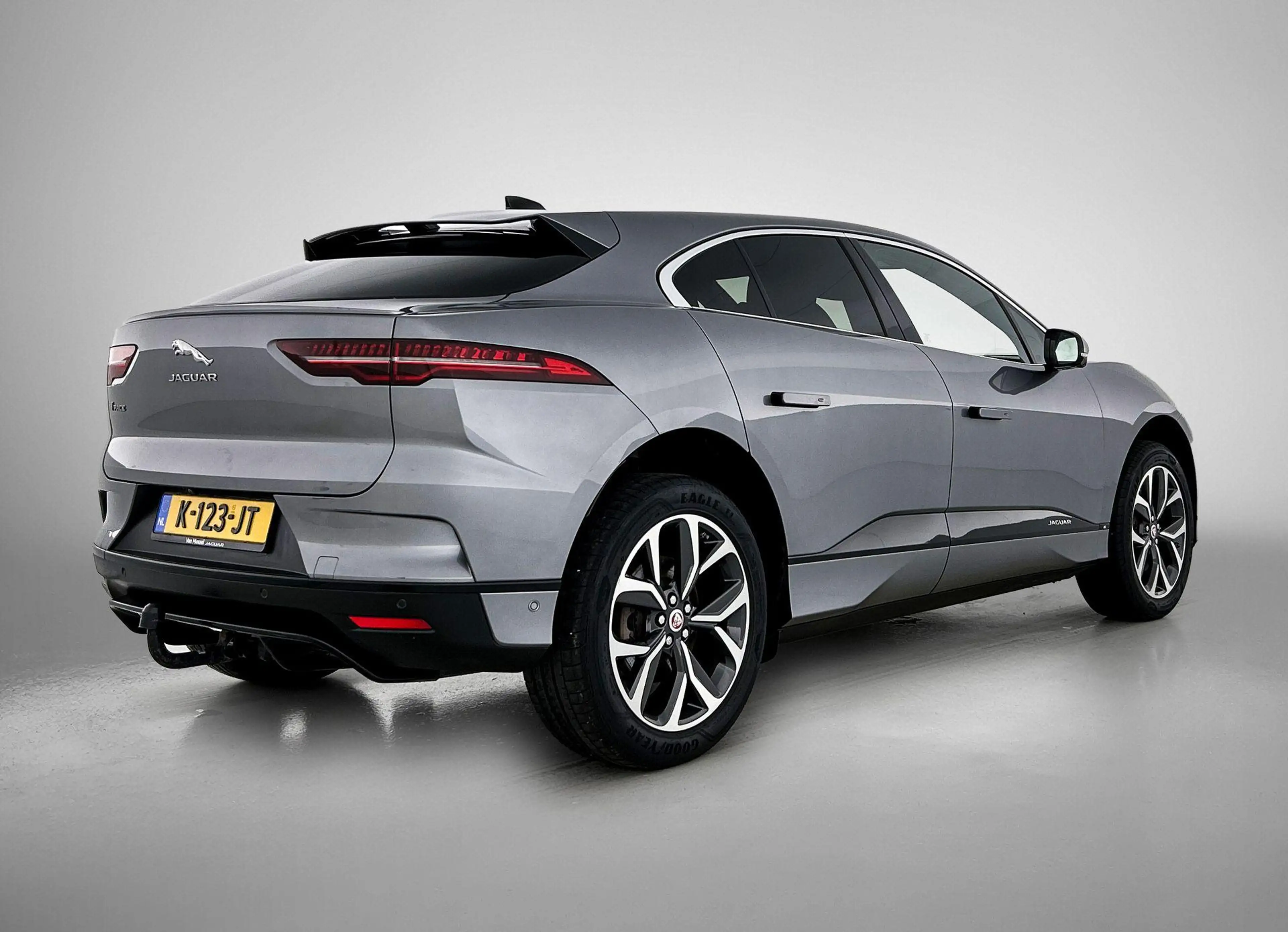 Jaguar I-Pace EV320 S Business Pack 90 kWh — photo 4
