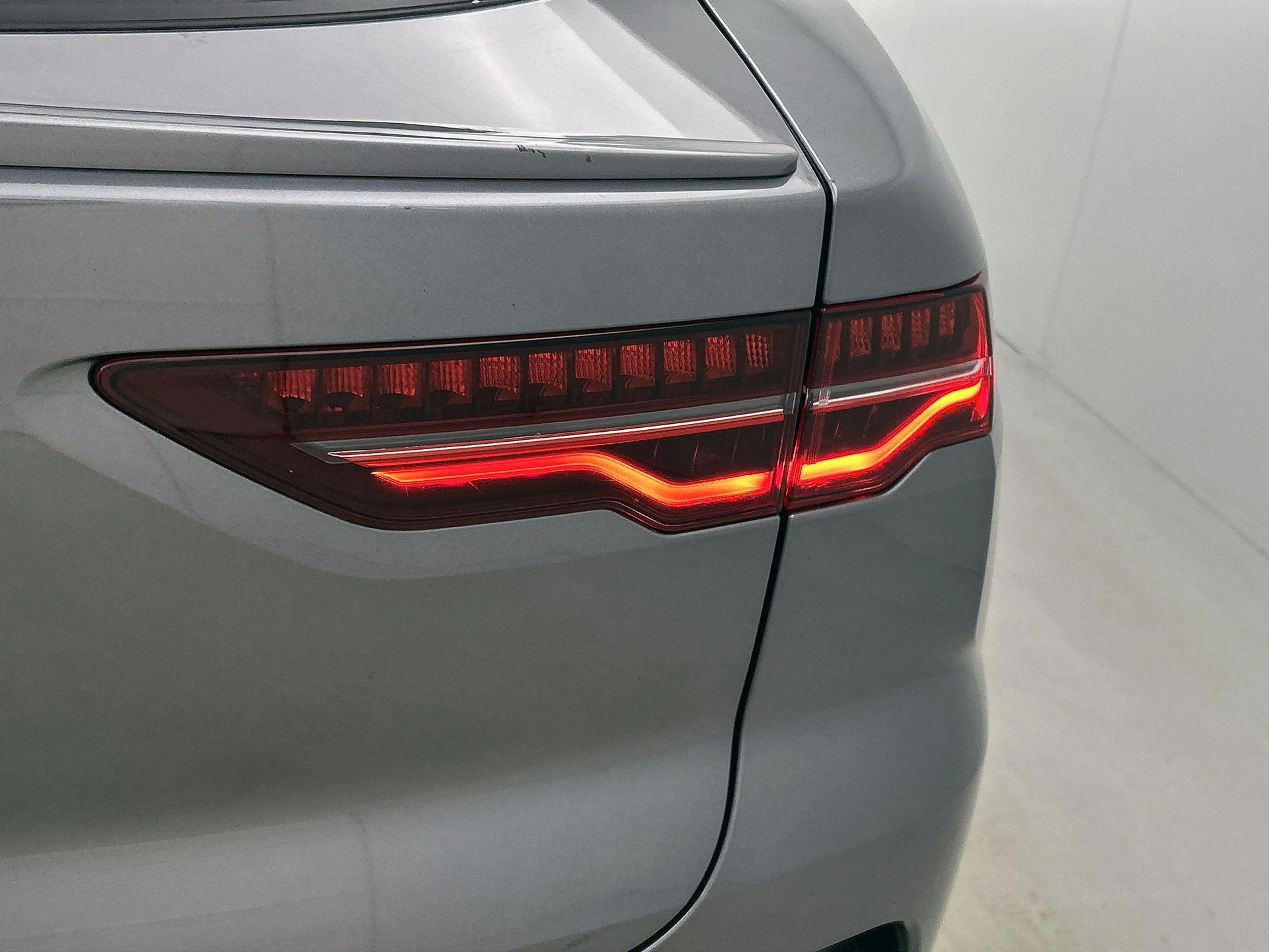 Jaguar I-Pace EV320 S Business Pack 90 kWh — photo 14