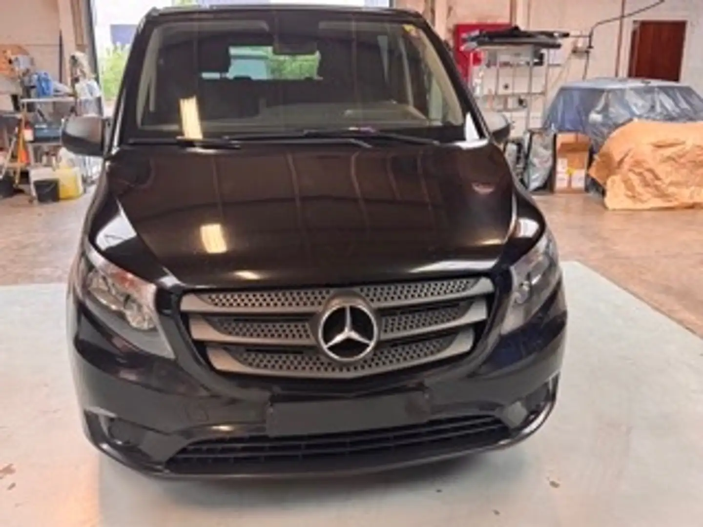 Mercedes-Benz Vito Vito 114 CDI Extralang HA Aut. Zwart - 2