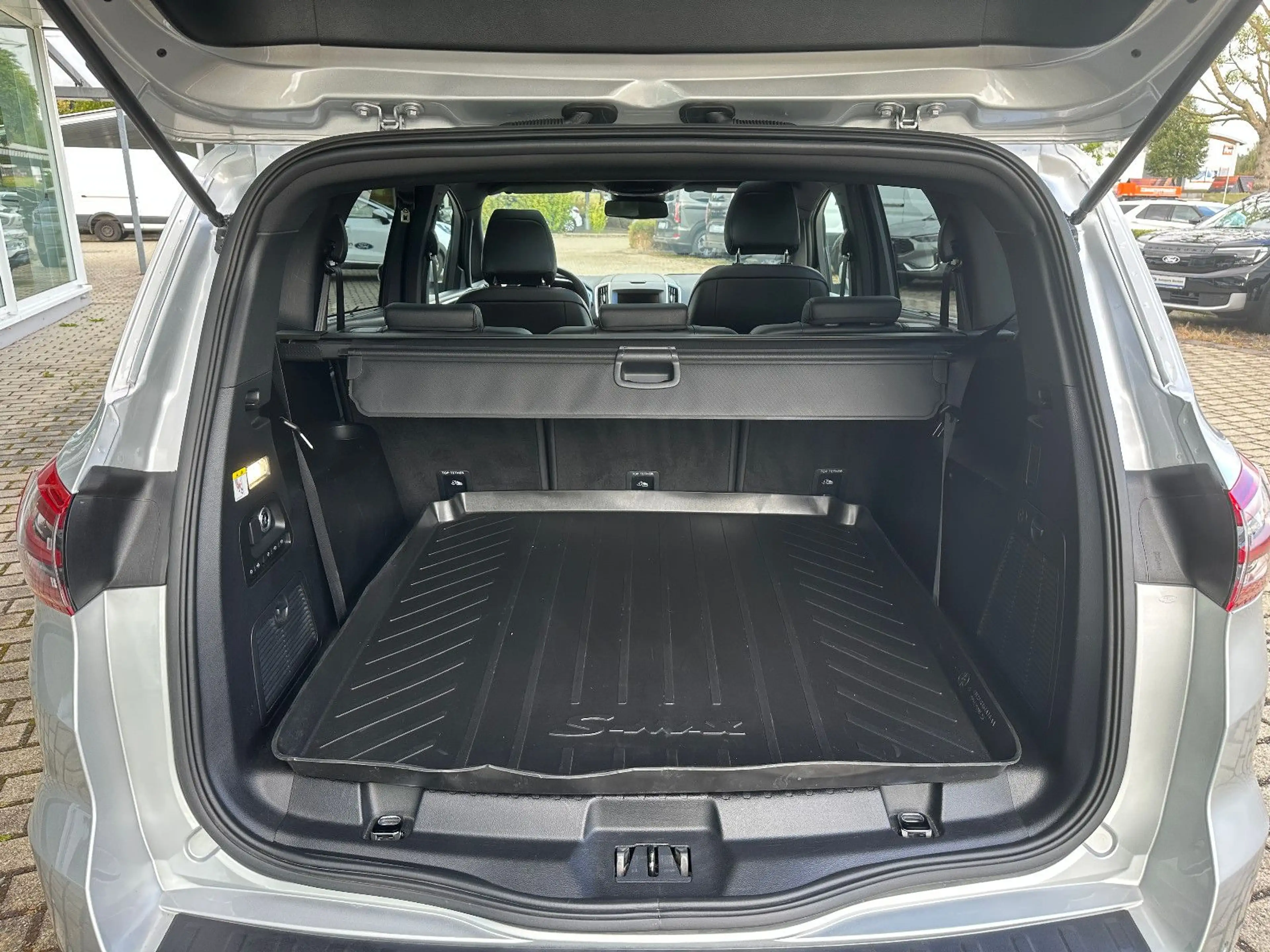 Ford S-Max S-MAX ST-Line 4x4 AHK PANORAMA — photo 6