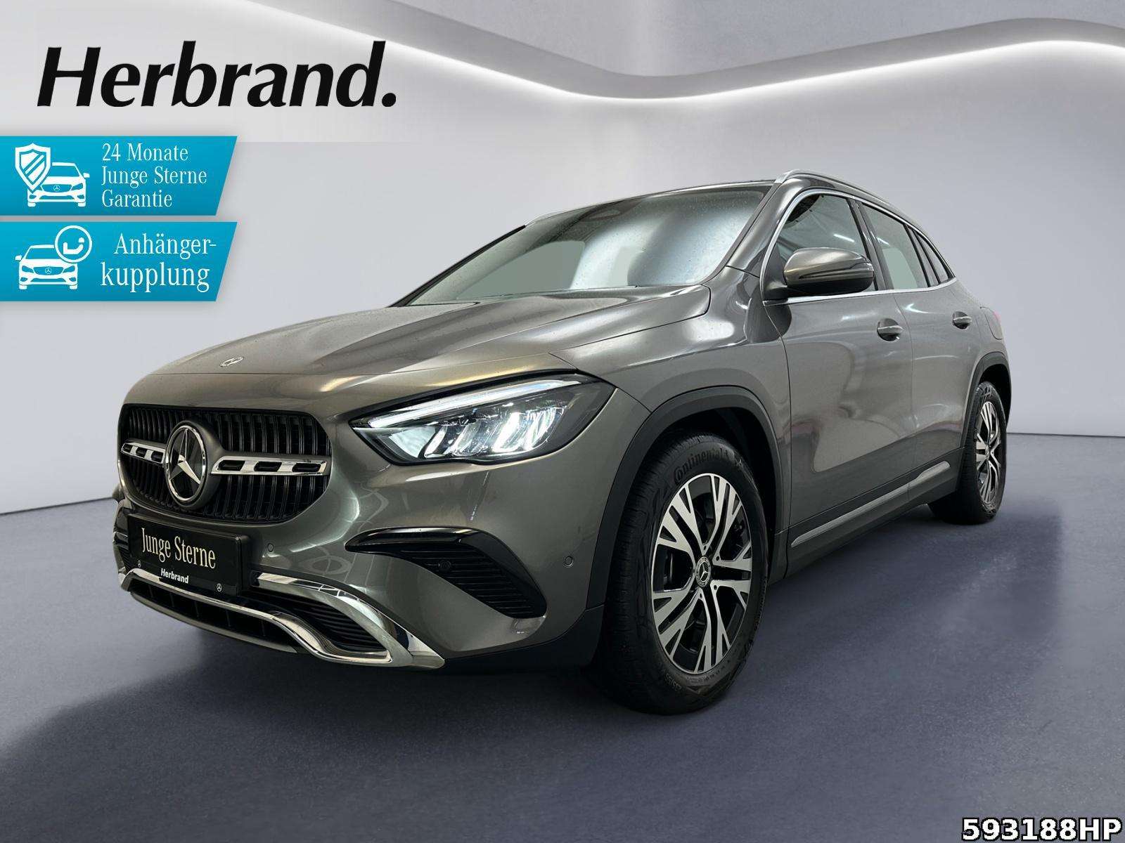 Mercedes-Benz GLA 220