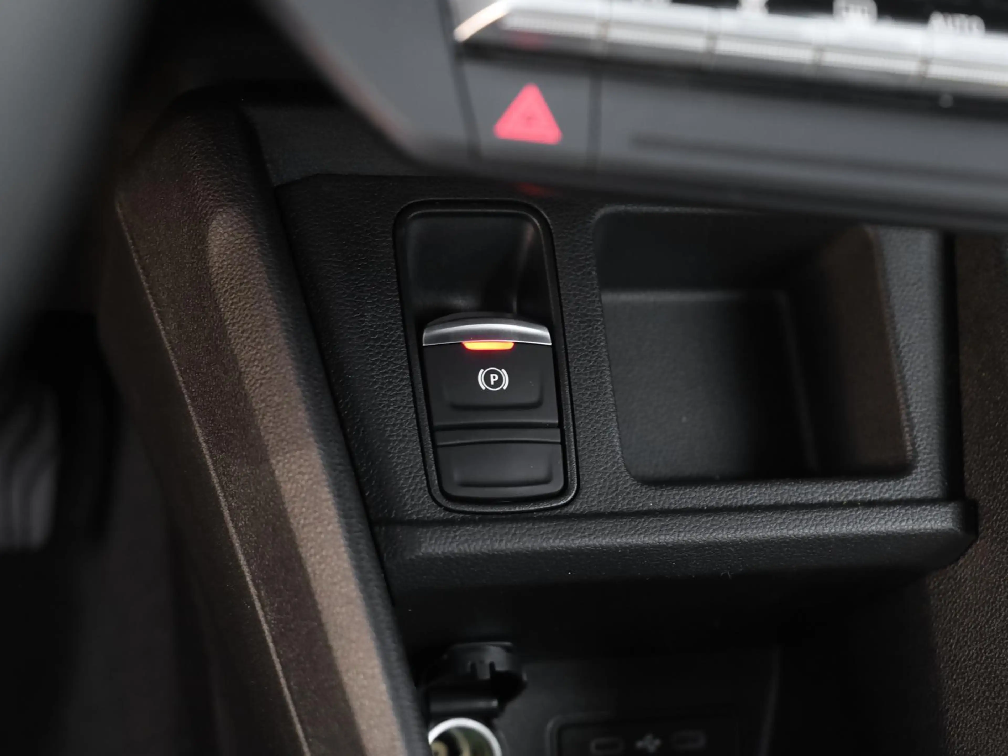 Renault R 4 4 E-Tech elektrisch Evolution 120 Urban Range SHZ — photo 14