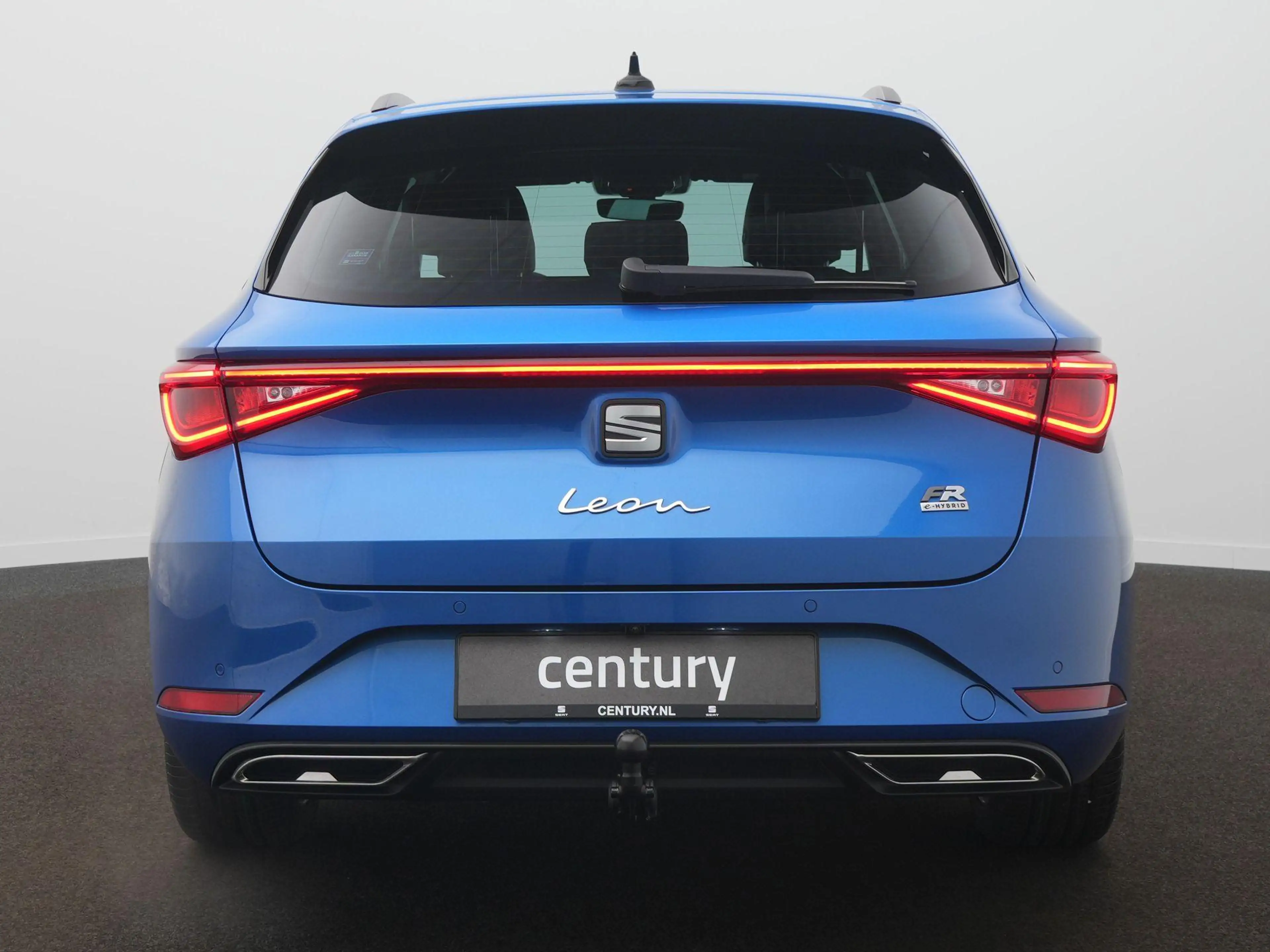SEAT Leon e-Hybrid Sportstourer FR Business 1.5 TSI eHybrid 150 kW / — photo 6