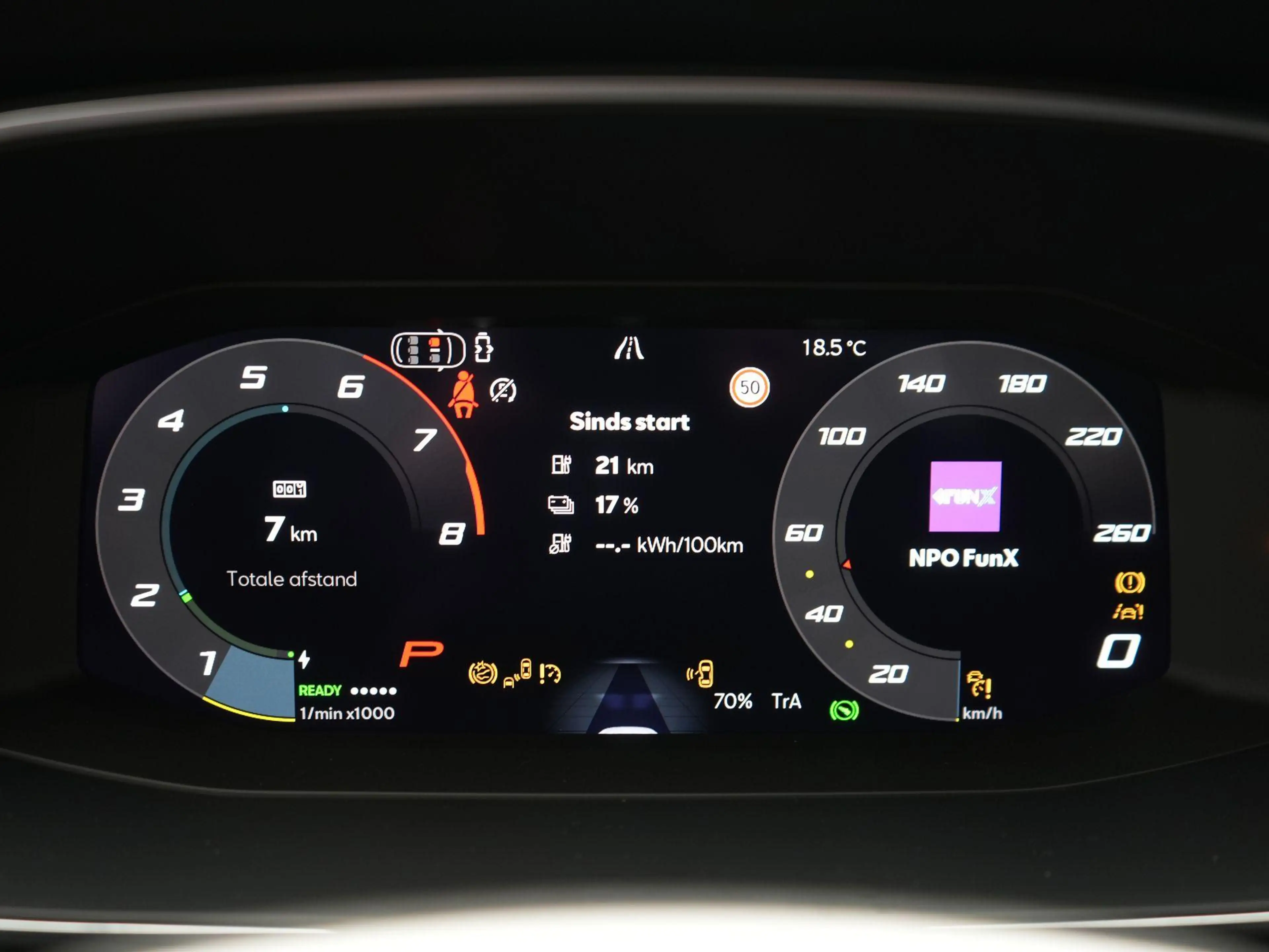 SEAT Leon e-Hybrid Sportstourer FR Business 1.5 TSI eHybrid 150 kW / — photo 14