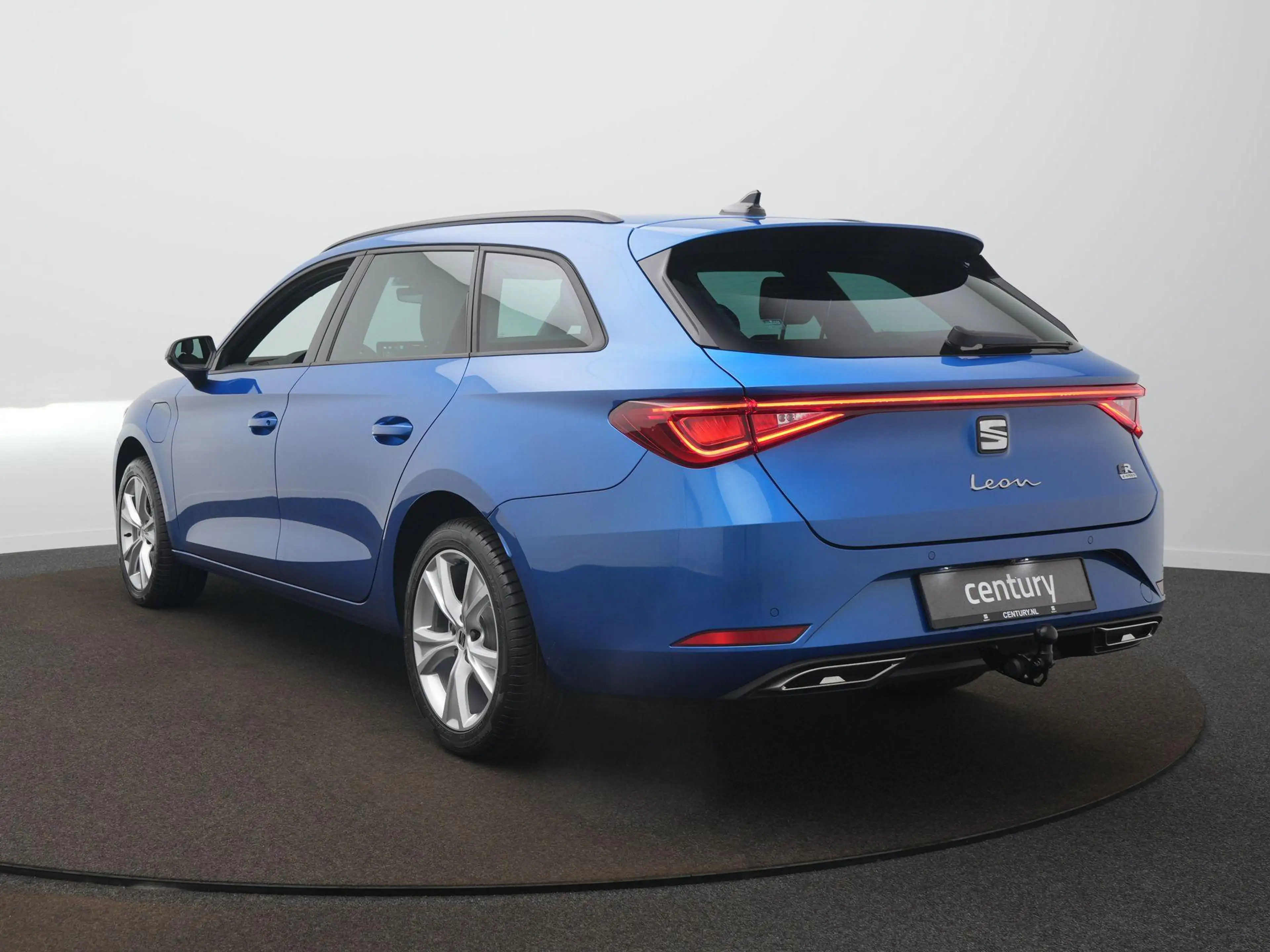 SEAT Leon e-Hybrid Sportstourer FR Business 1.5 TSI eHybrid 150 kW / — photo 7