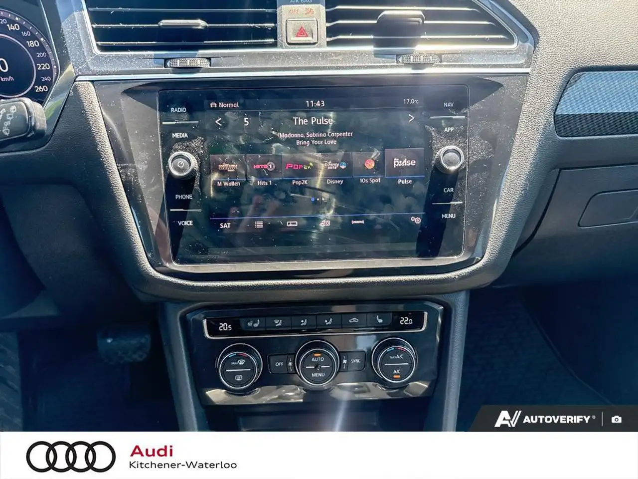 Volkswagen Tiguan снимка Volkswagen Tiguan