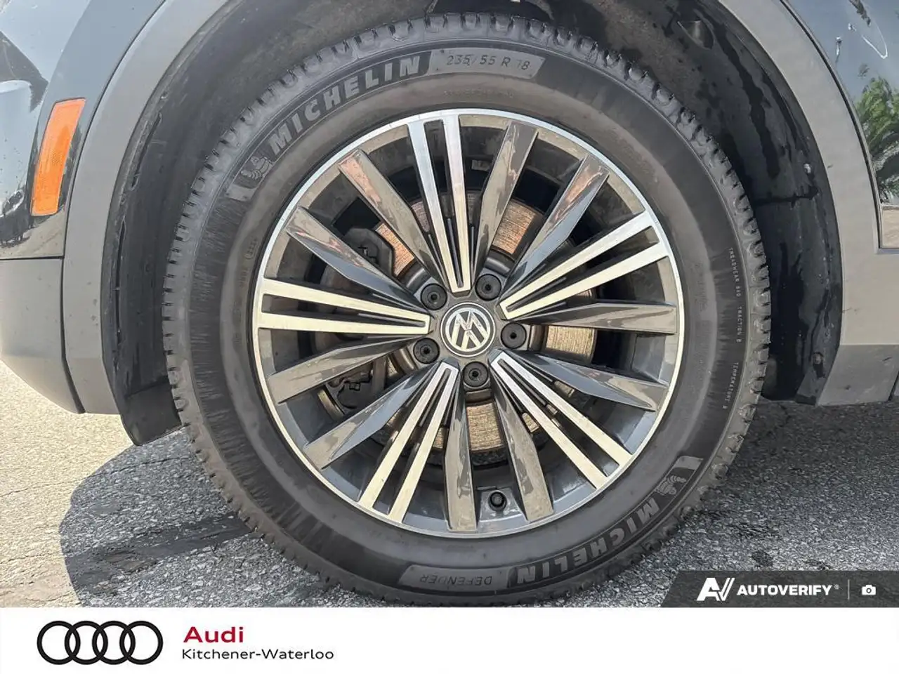 Volkswagen Tiguan снимка Volkswagen Tiguan