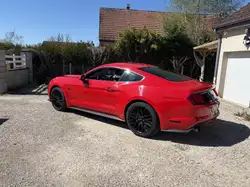 Ford Mustang Fastback V8 5.0 421 GT