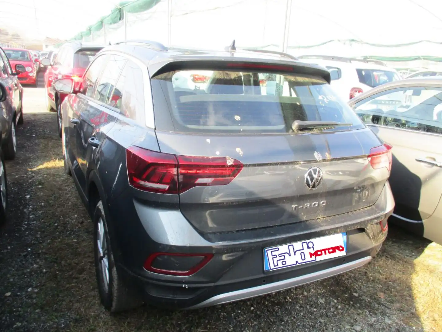 Volkswagen T-Roc 1.5 TSI ACT DSG Life Grigio - 2
