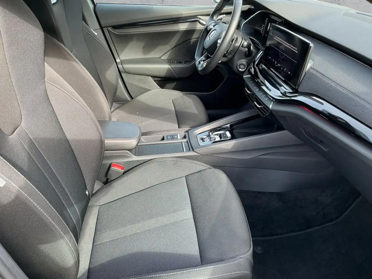 Skoda Octavia Combi 2.0 TDI DSG SPORTLINE LED+NAVI+ACC, миниатюра 13