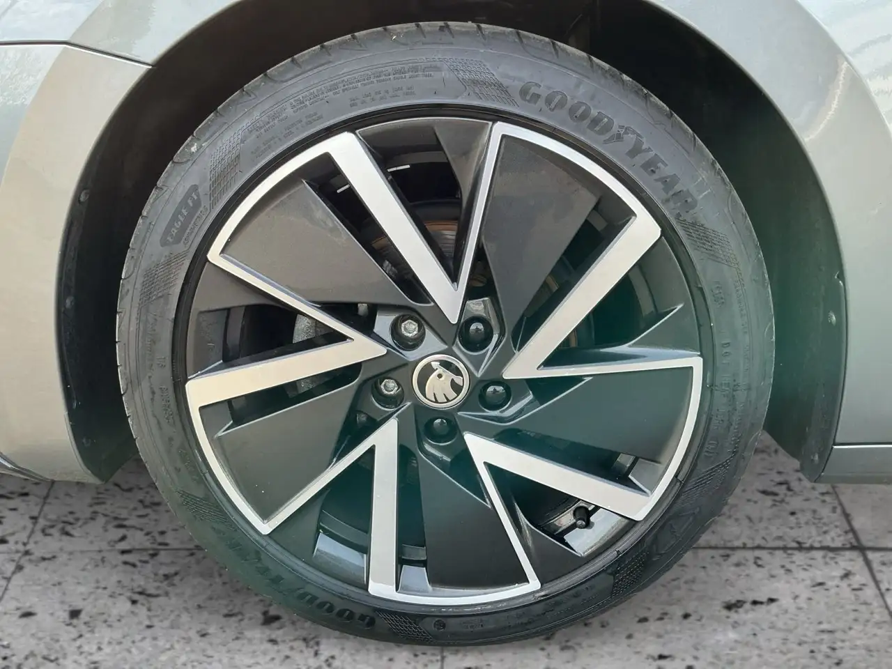 Skoda Octavia Combi 2.0 TDI DSG SPORTLINE LED+NAVI+ACC, миниатюра 8