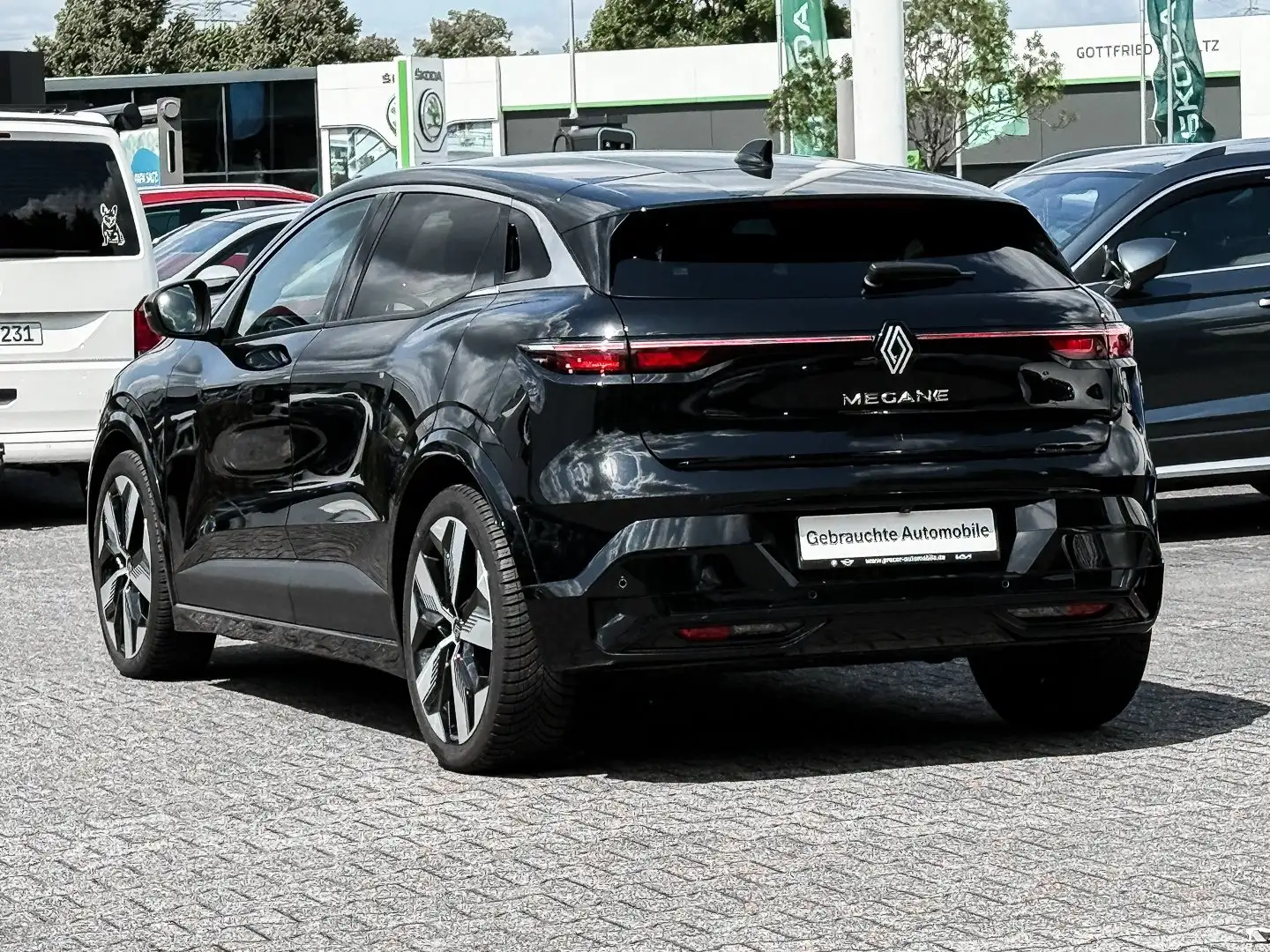 Renault Megane techno EV40 130hp Standard Charge Nero - 2