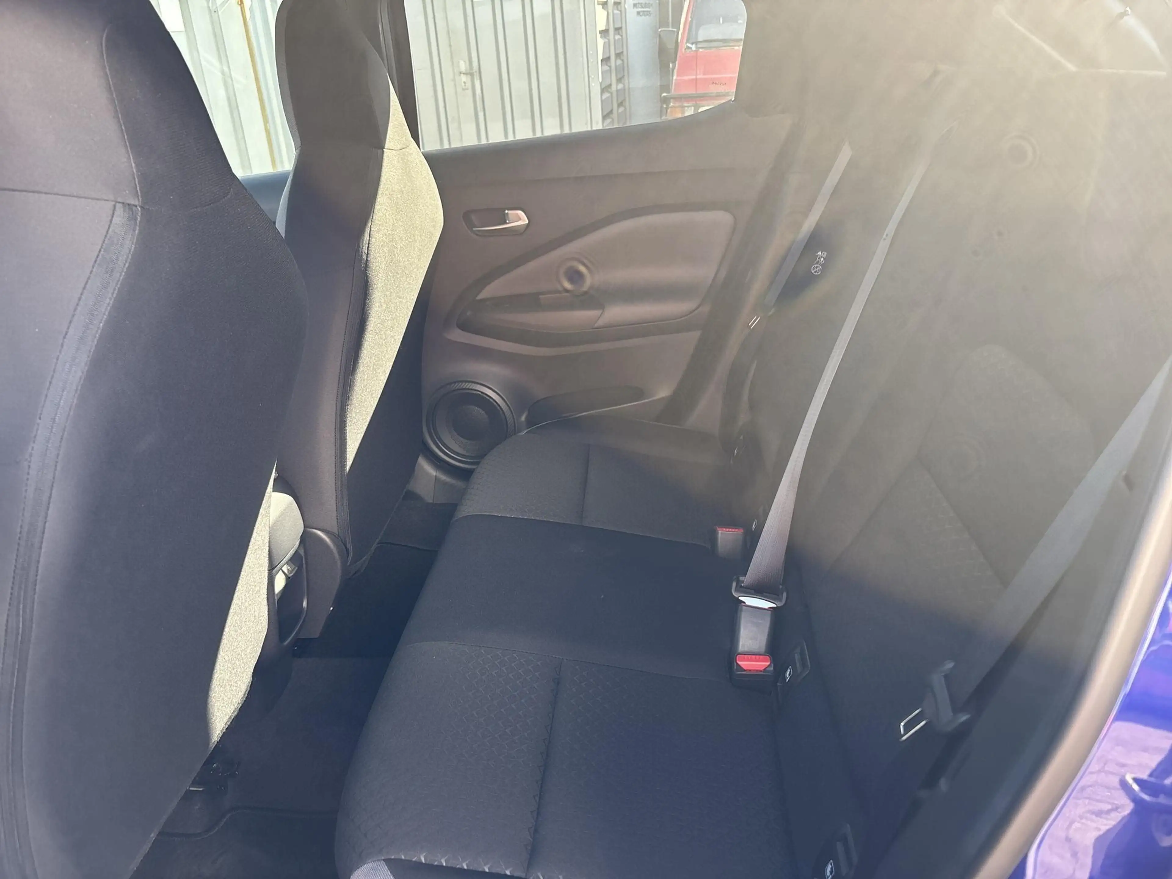 Nissan Juke 1.0 DIG-T N-Connecta — photo 10