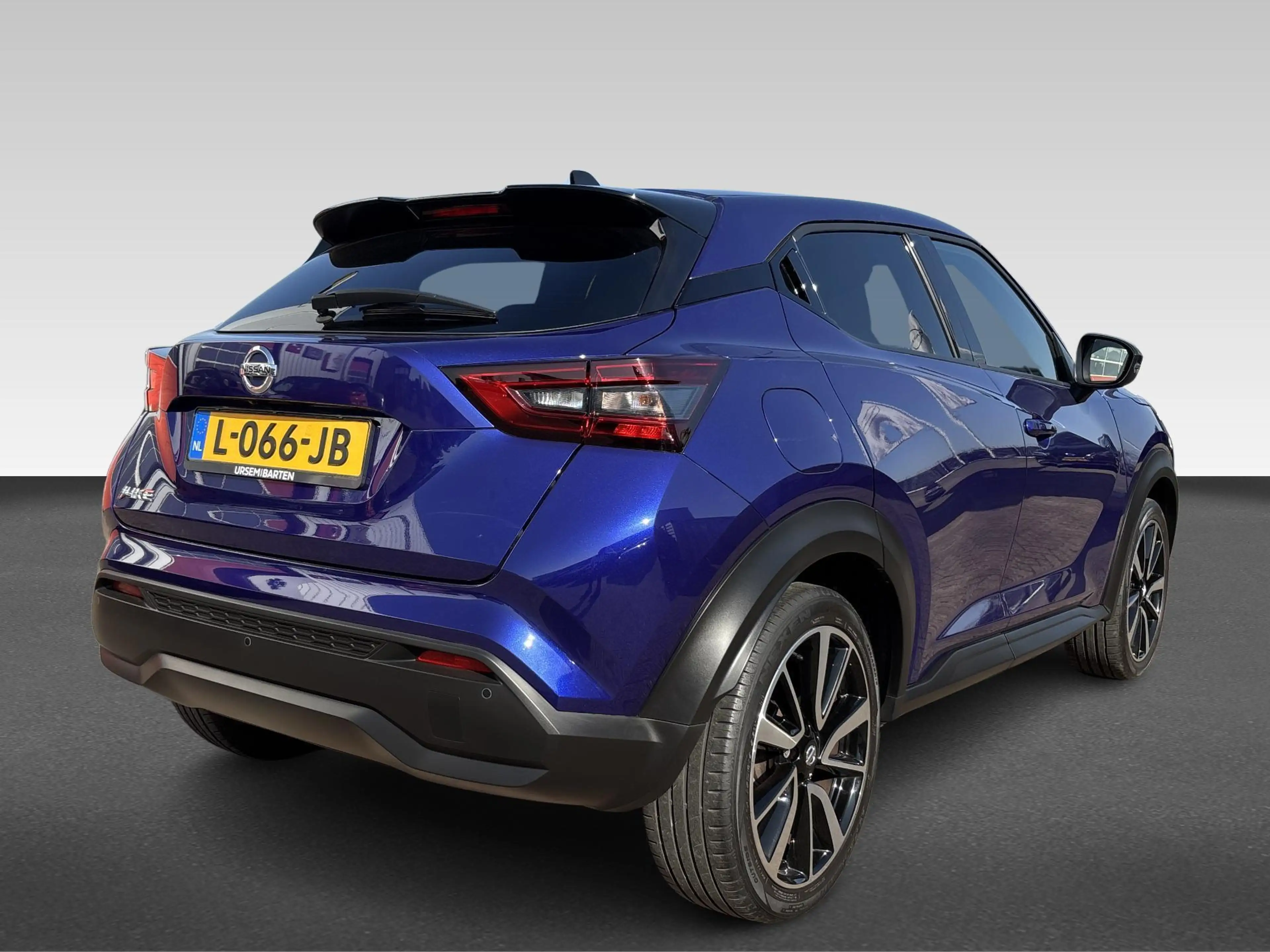 Nissan Juke 1.0 DIG-T N-Connecta — photo 6