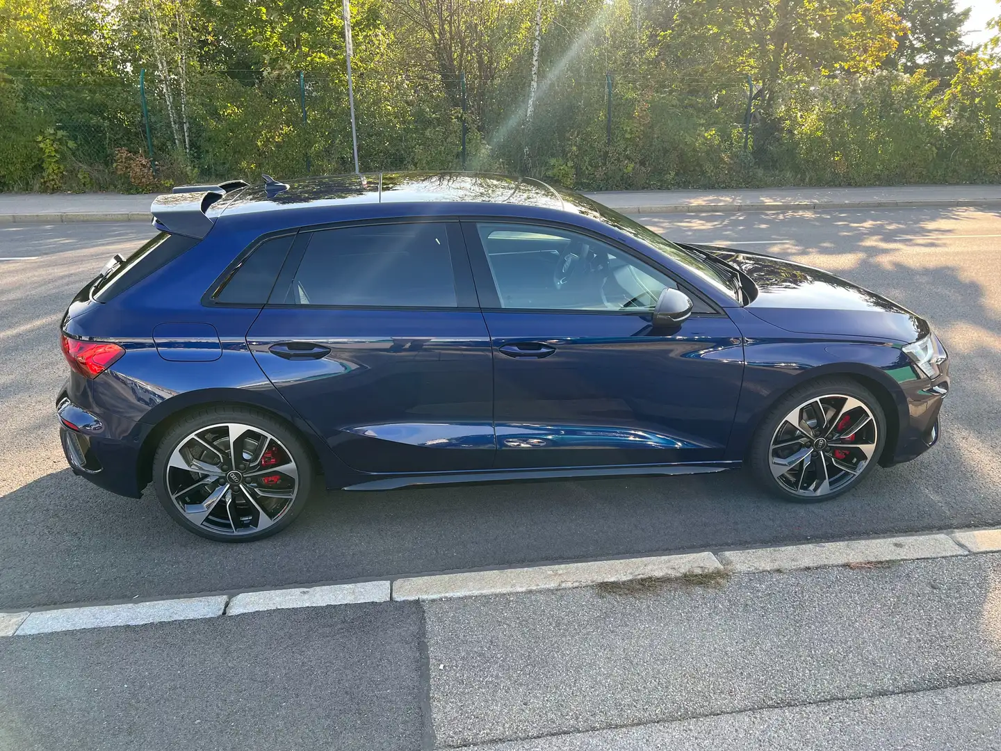 Audi S3 Sportback Blau - 1