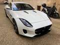 Jaguar F-Type Coupe 2.0 i4 R-Dynamic rwd 300cv auto Bianco - thumbnail 3
