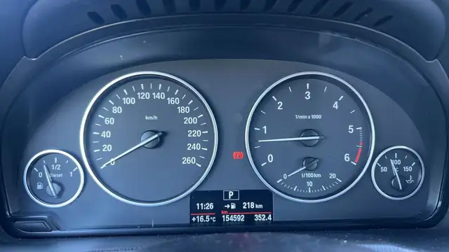 BMW X4 view 12