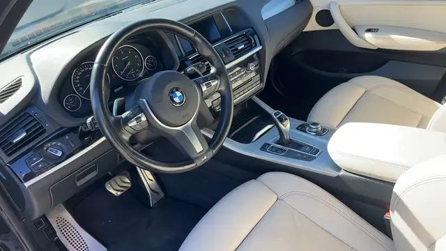 BMW X4 view 8