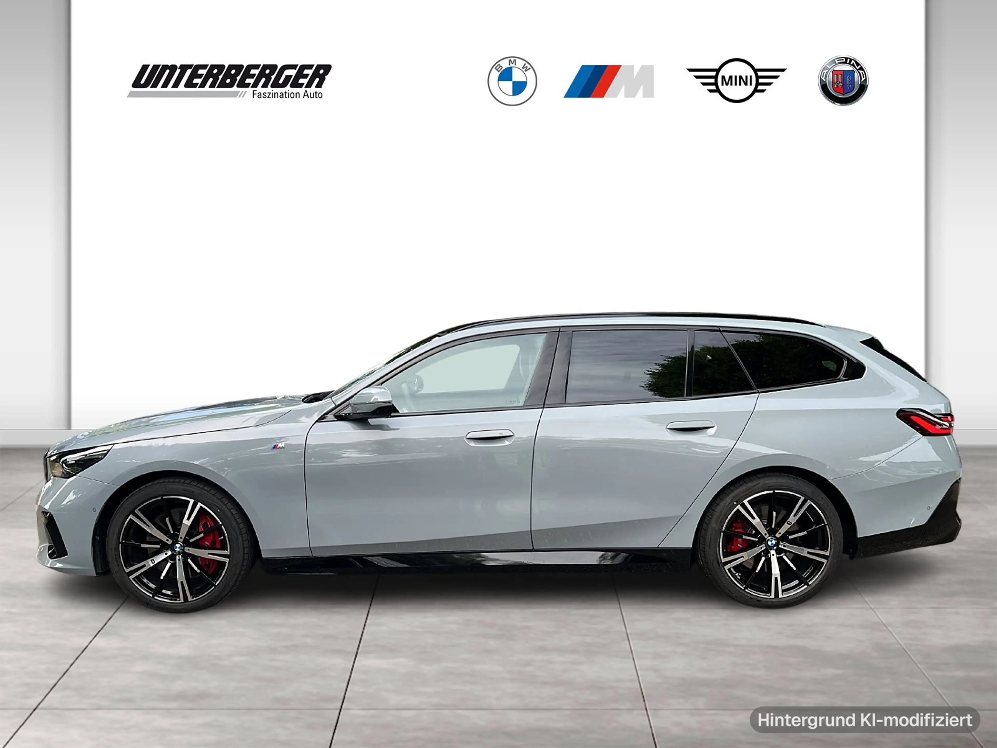 BMW 540 d xDrive Touring — photo 3