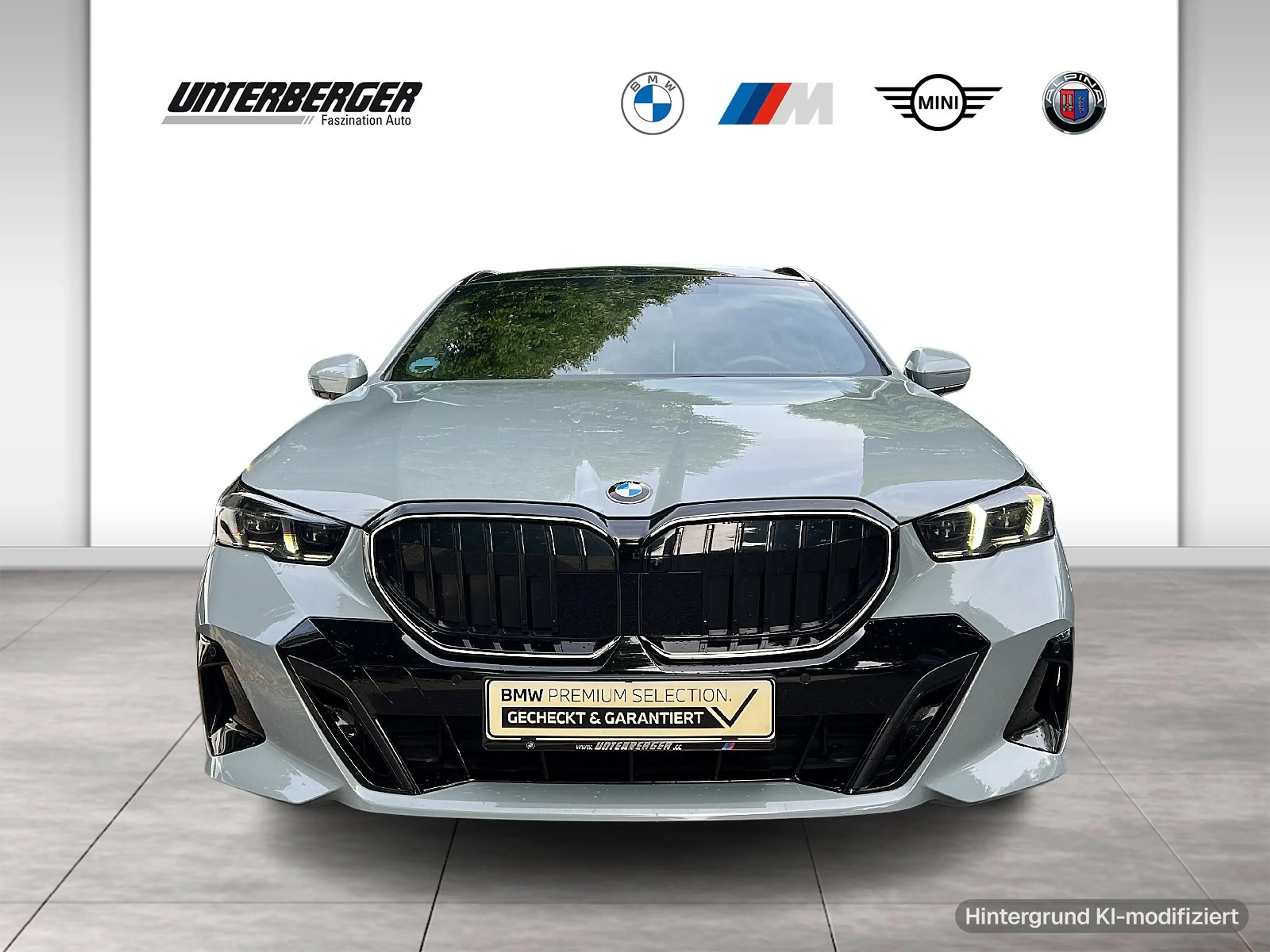 BMW 540 d xDrive Touring — photo 2