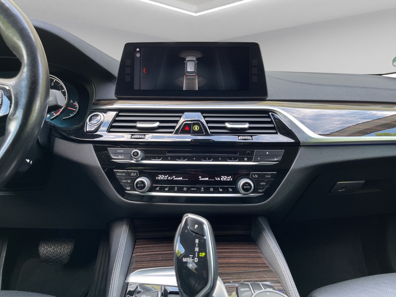 BMW 530 d LUXURY LEDER HEAD-UP SCHECKHEFT GARANTIE — photo 11