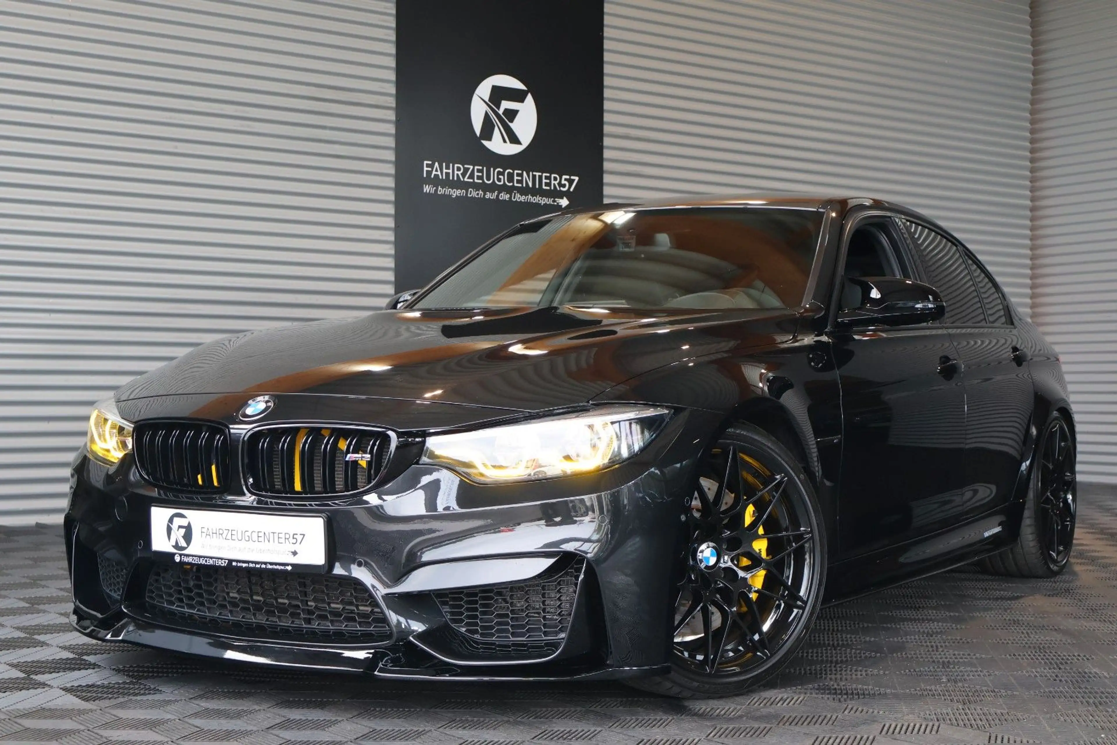 BMW M3 F80 COMPETITION HUD/H&K/360°/DKG/CARPLAY/LCI