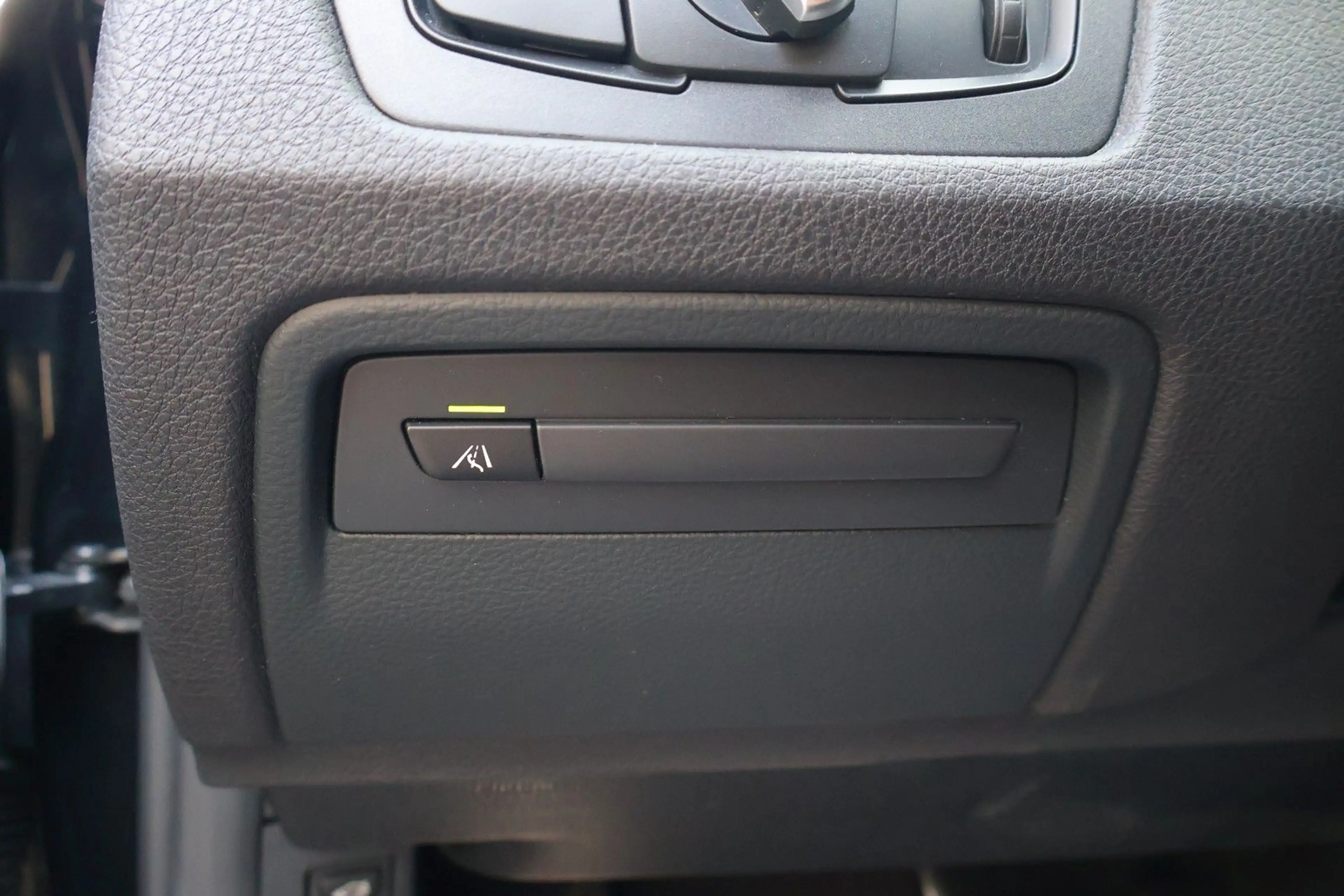 BMW M3 F80 COMPETITION HUD/H&K/360°/DKG/CARPLAY/LCI — photo 13