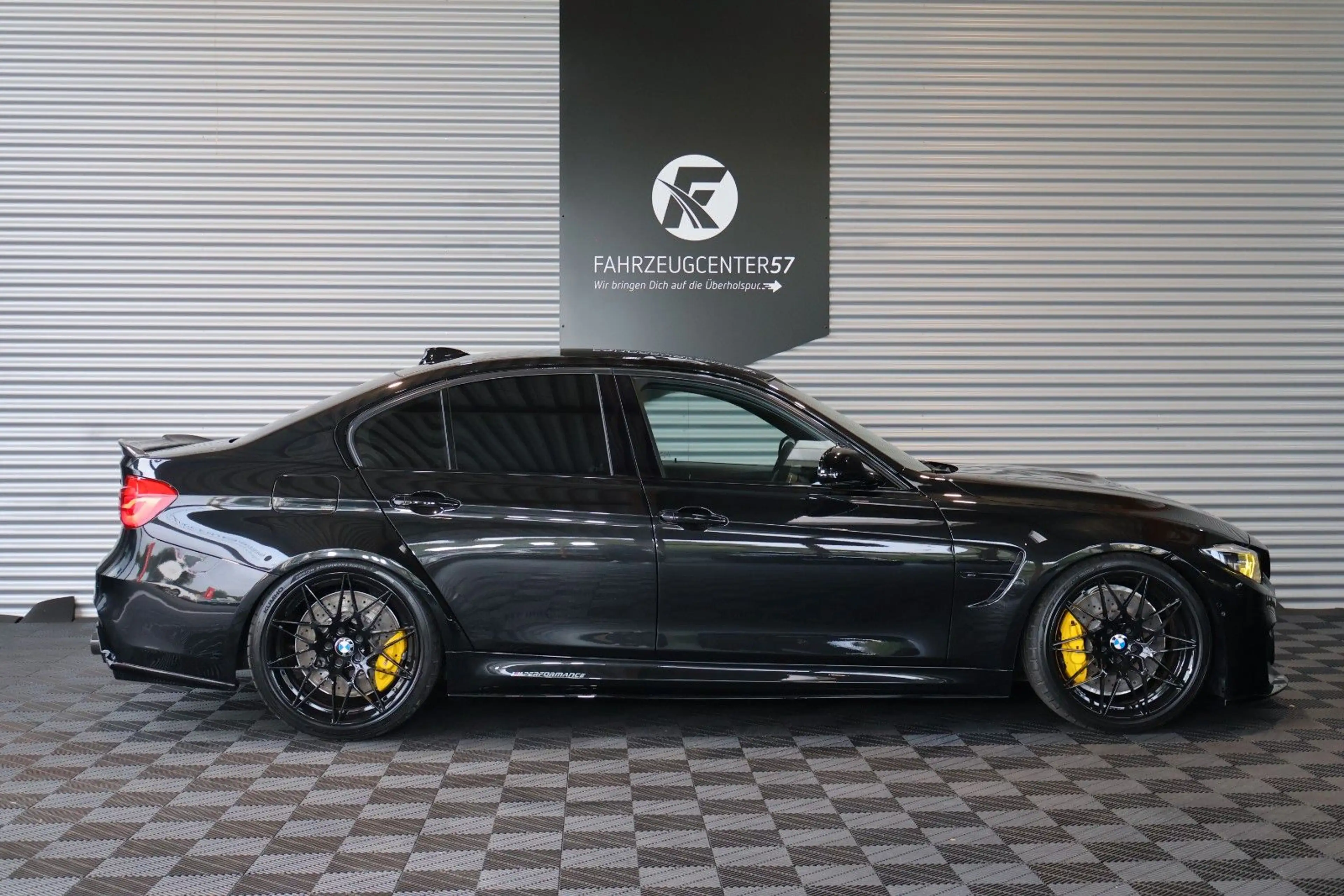 BMW M3 F80 COMPETITION HUD/H&K/360°/DKG/CARPLAY/LCI — photo 5
