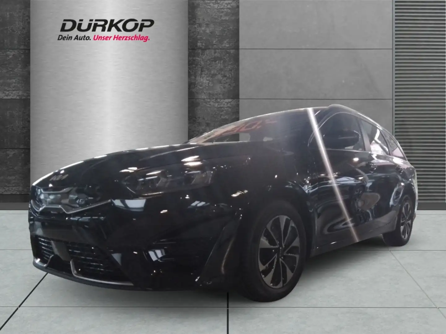 Kia Ceed SW / cee'd SW Spirit PHEV AT Sitzkomfort Technologie-Paket Navi Schwarz - 1