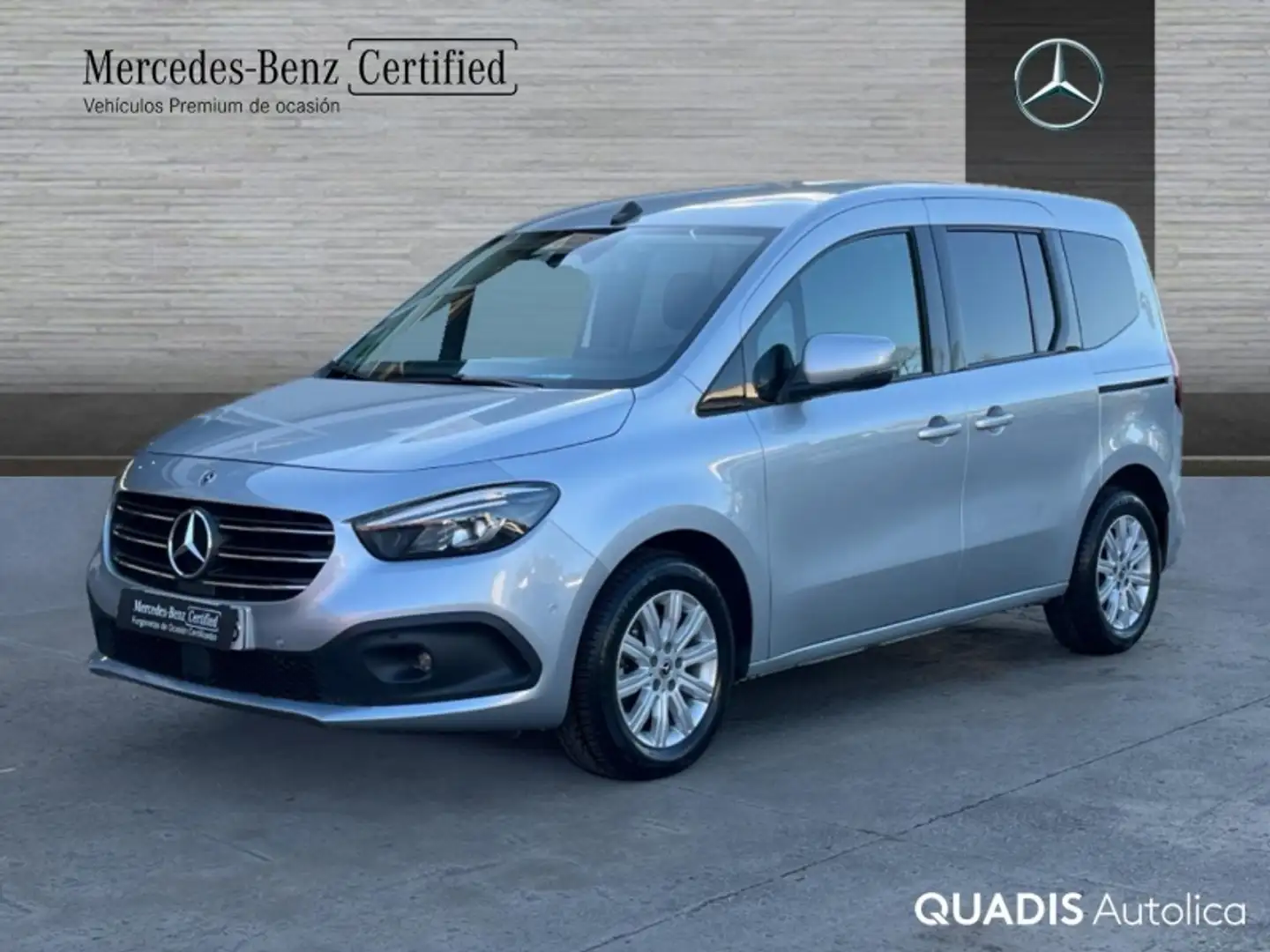 Mercedes-Benz T-Class 180d Argent - 1