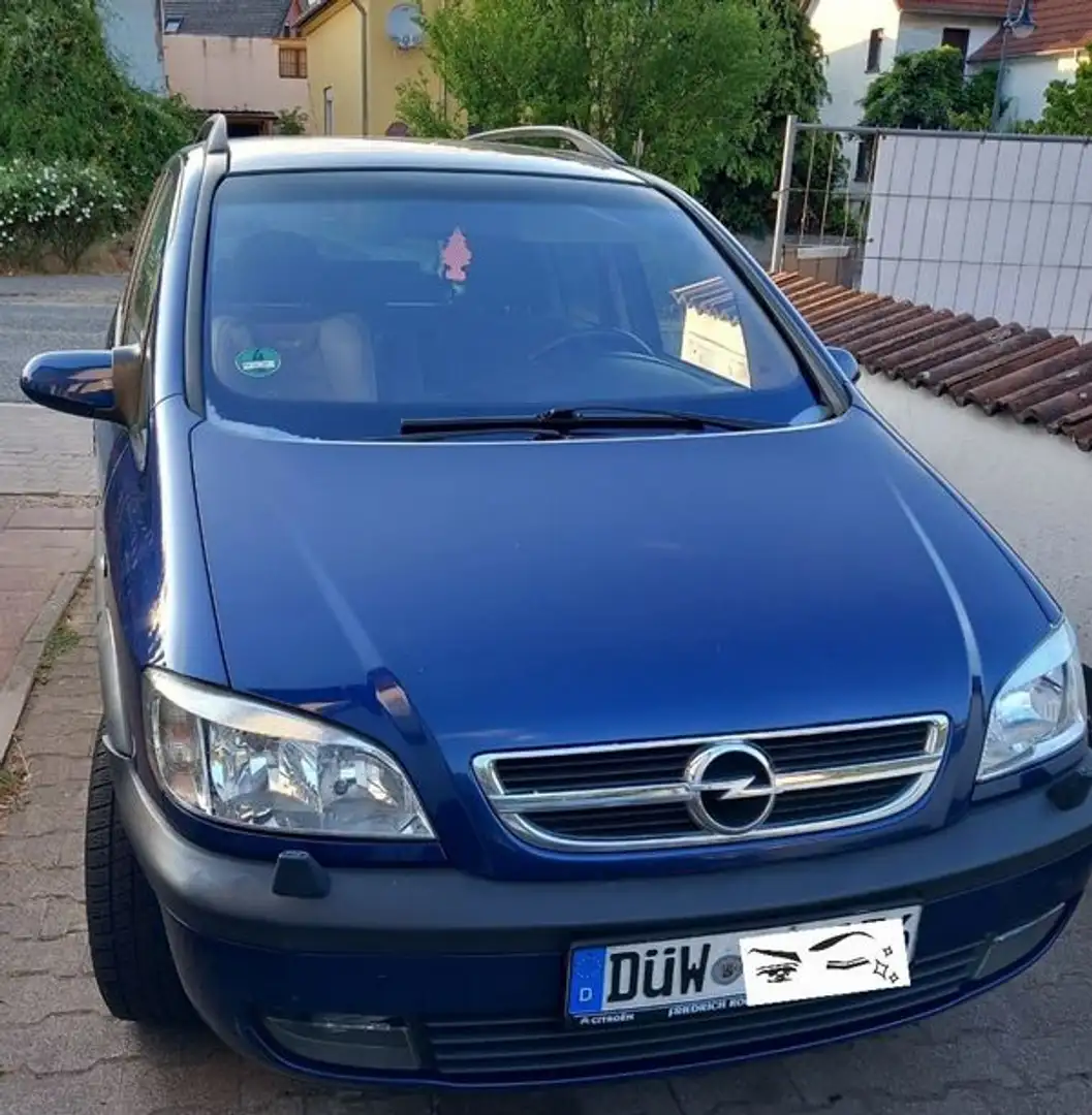Opel Zafira Blue - 1