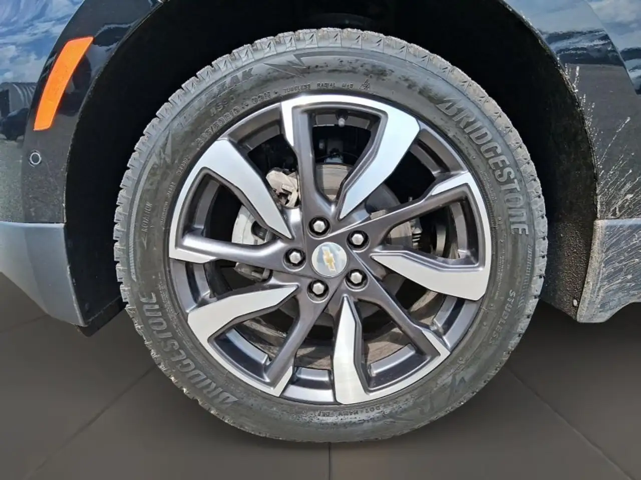 Chevrolet Equinox снимка Chevrolet Equinox
