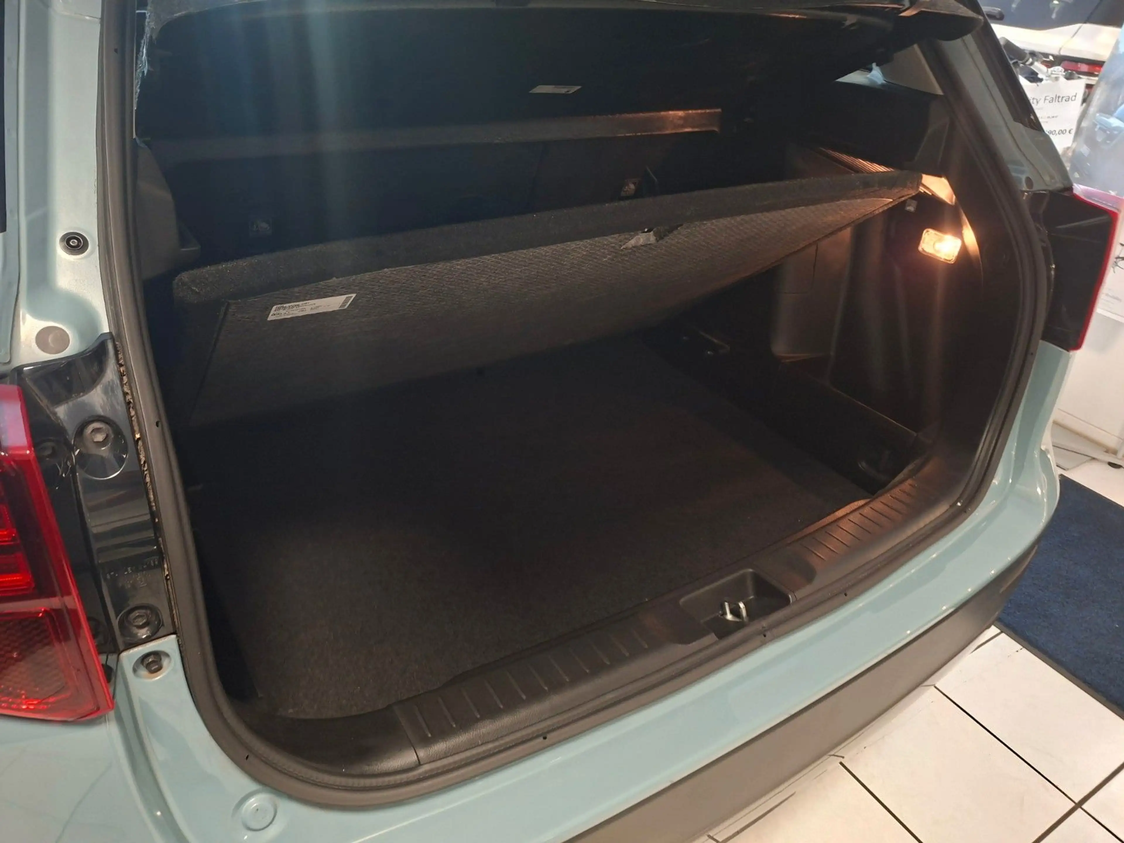 Suzuki Vitara 1.4 BOOSTERJET Hybrid Comfort — photo 7