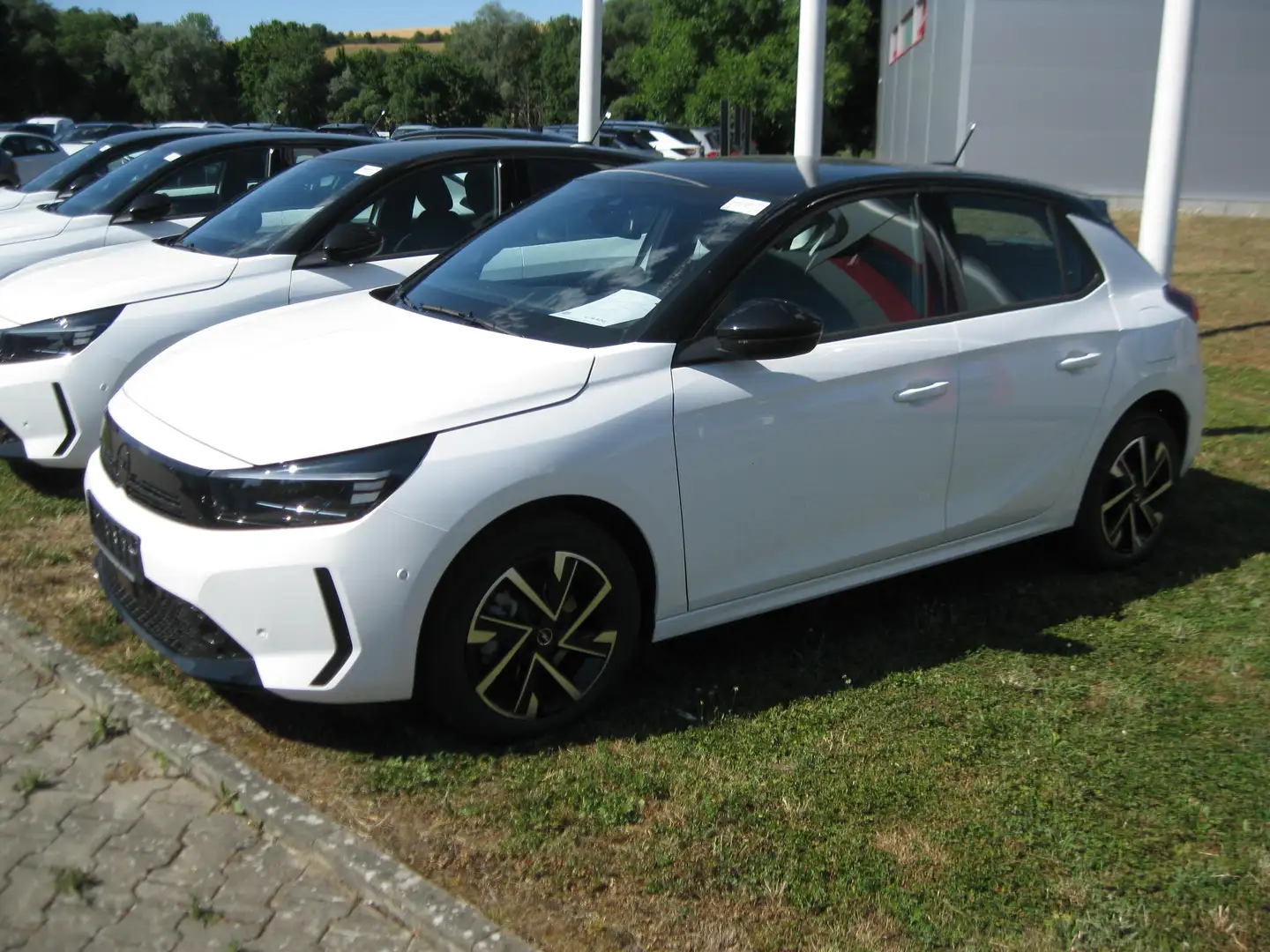 Opel Corsa GS Weiß - 2