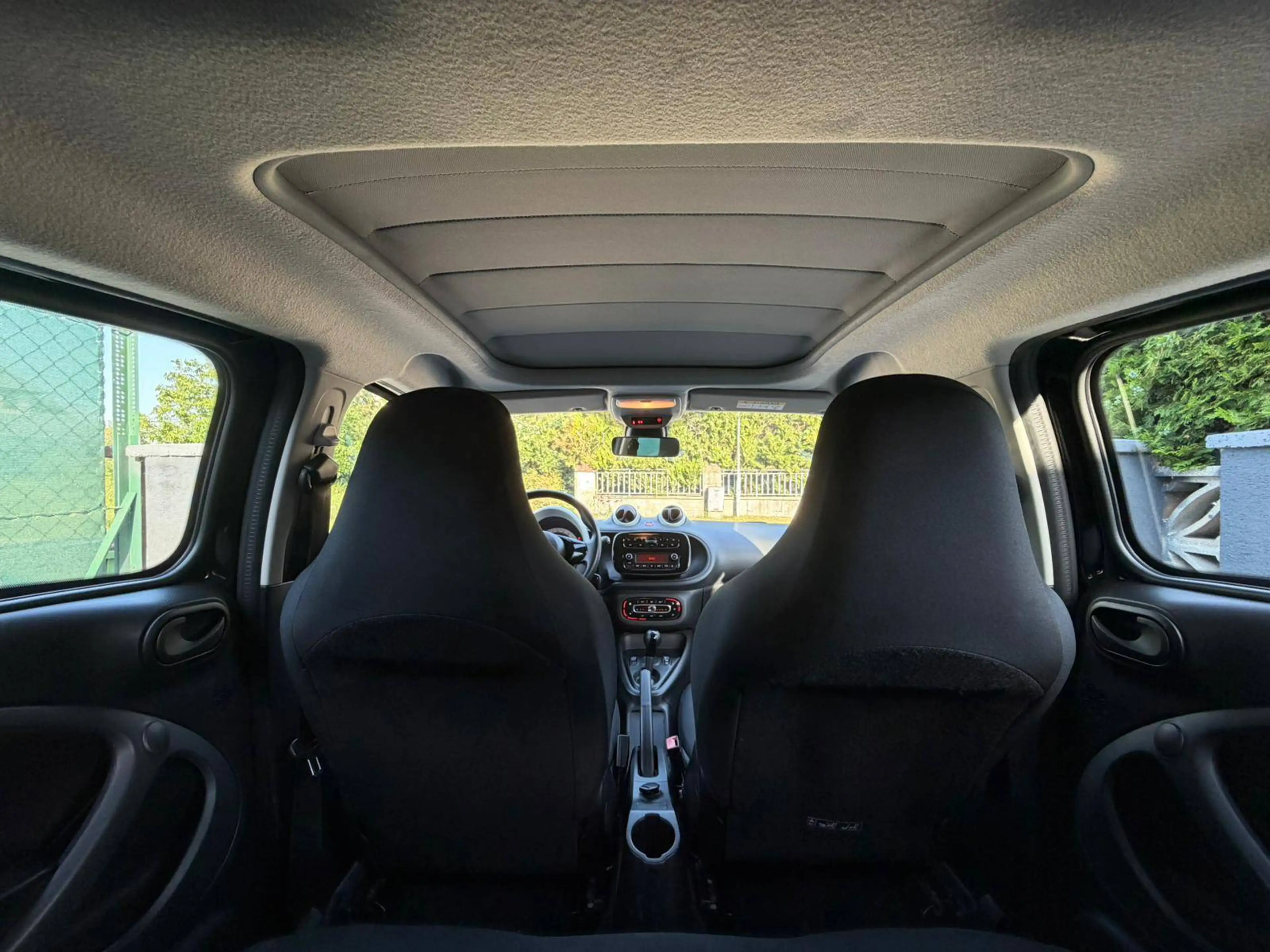 smart forFour Forfour EQ-Faltdach / SOH 98 % — photo 3