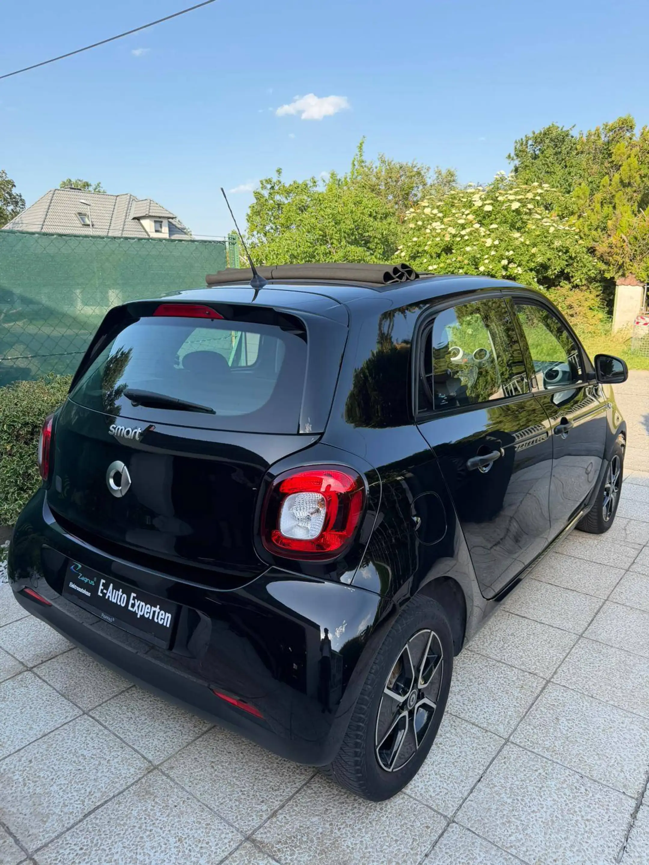 smart forFour Forfour EQ-Faltdach / SOH 98 % — photo 11