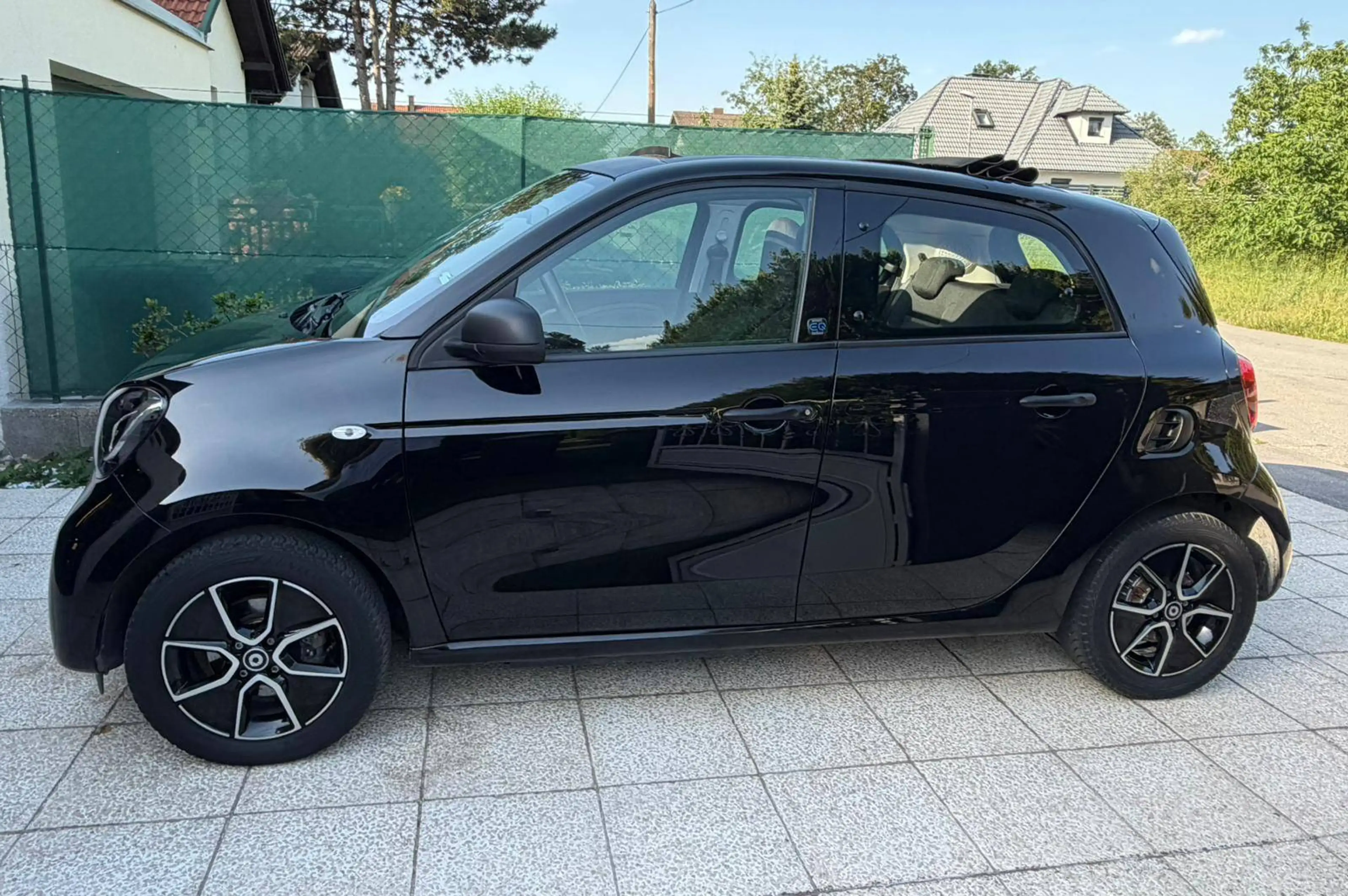 smart forFour Forfour EQ-Faltdach / SOH 98 % — photo 14