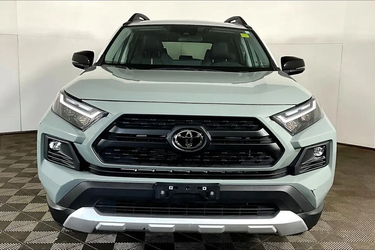 Toyota RAV 4 photo Toyota RAV 4