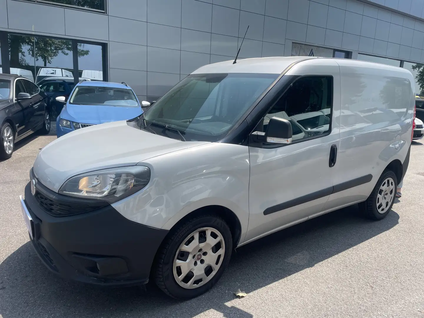Fiat Doblo DOBLO' CARGO LOUNGE 1.3 MJET 120 CV E6D Grigio - 2