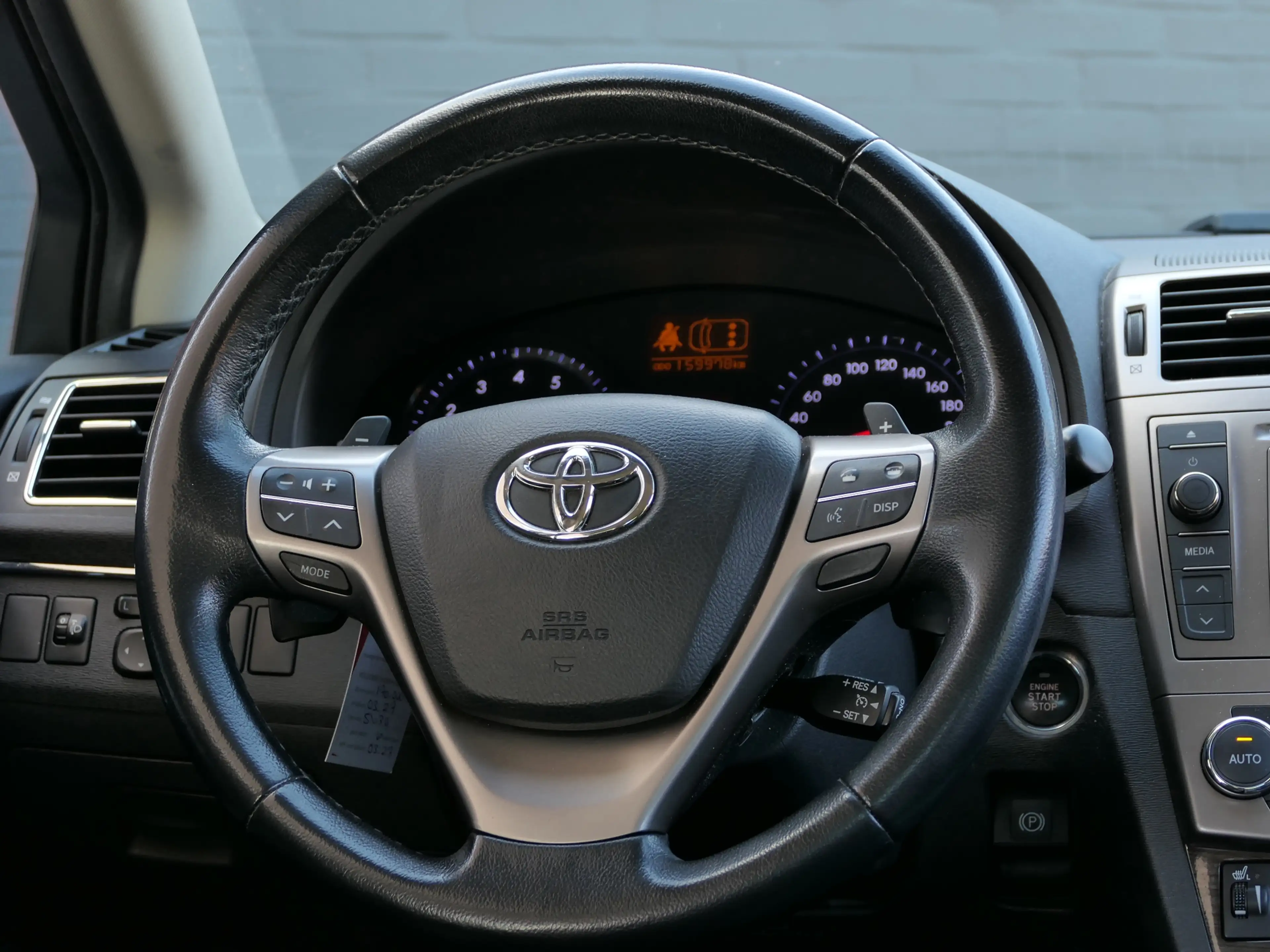 Toyota Avensis 1.8 VVTi Automaat Dynamic Business Navigatie | Sto — photo 11