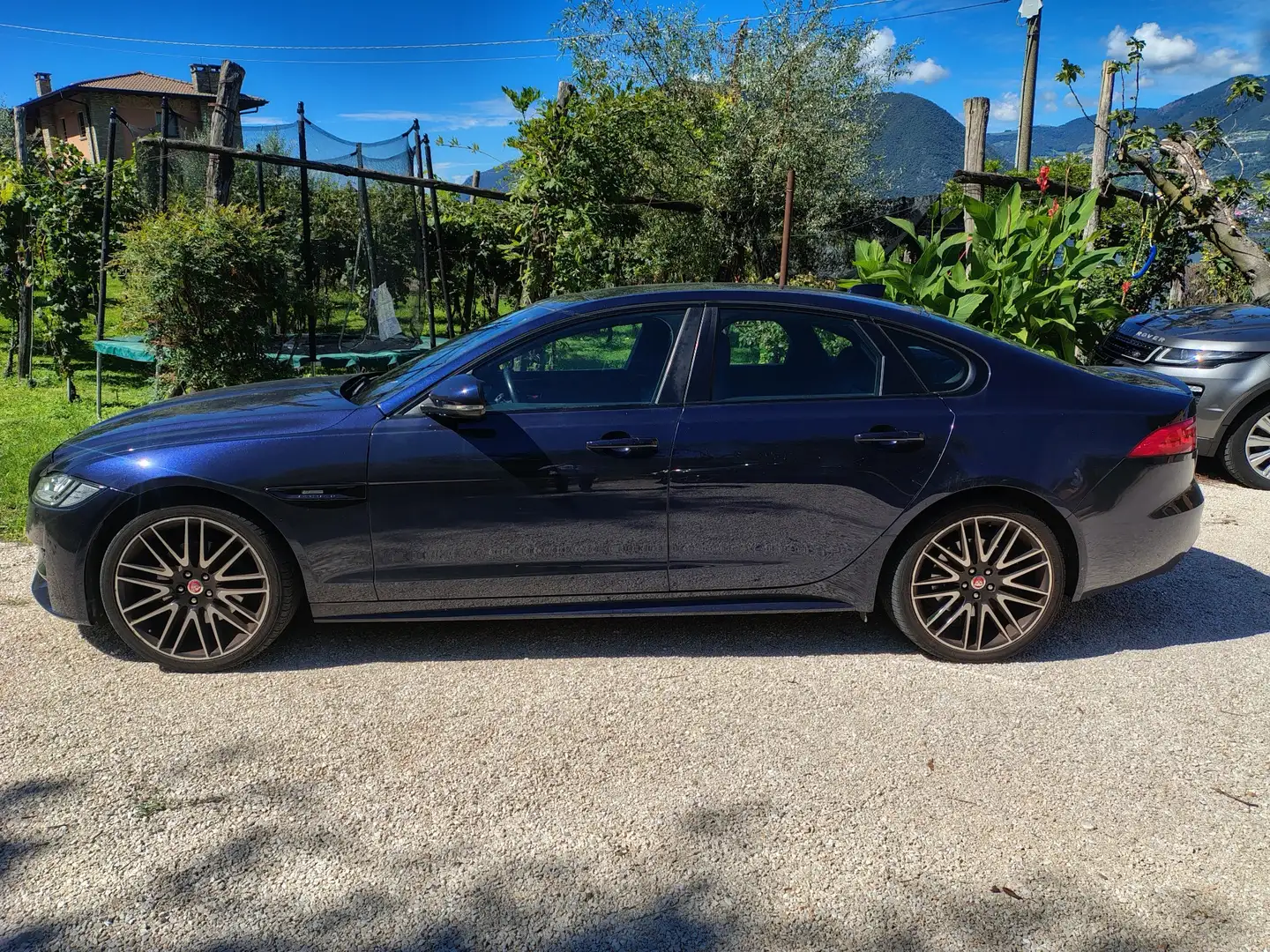 Jaguar XF 2.0d R-Sport awd 180cv auto - 2