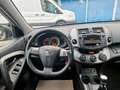 Toyota RAV 4 4WD D-4D +HU NEU+ Silber - thumbnail 18