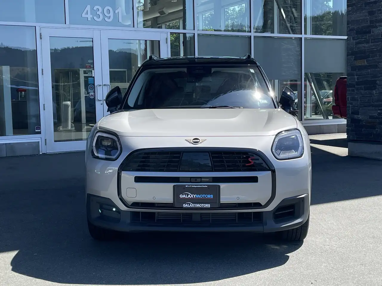 MINI Countryman снимка MINI Countryman